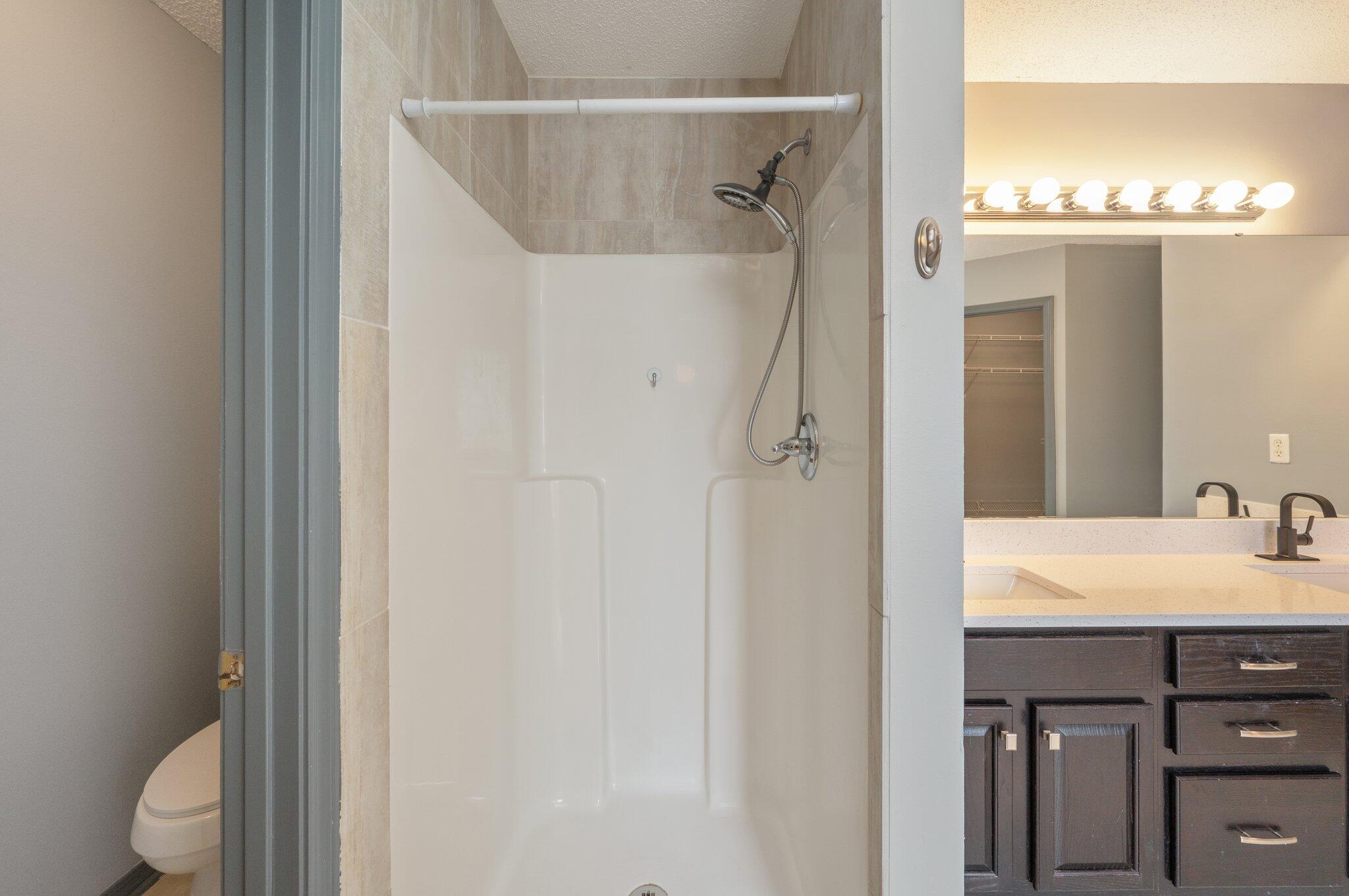 CORONADO VILLAGE PH 2 - Residential Lease