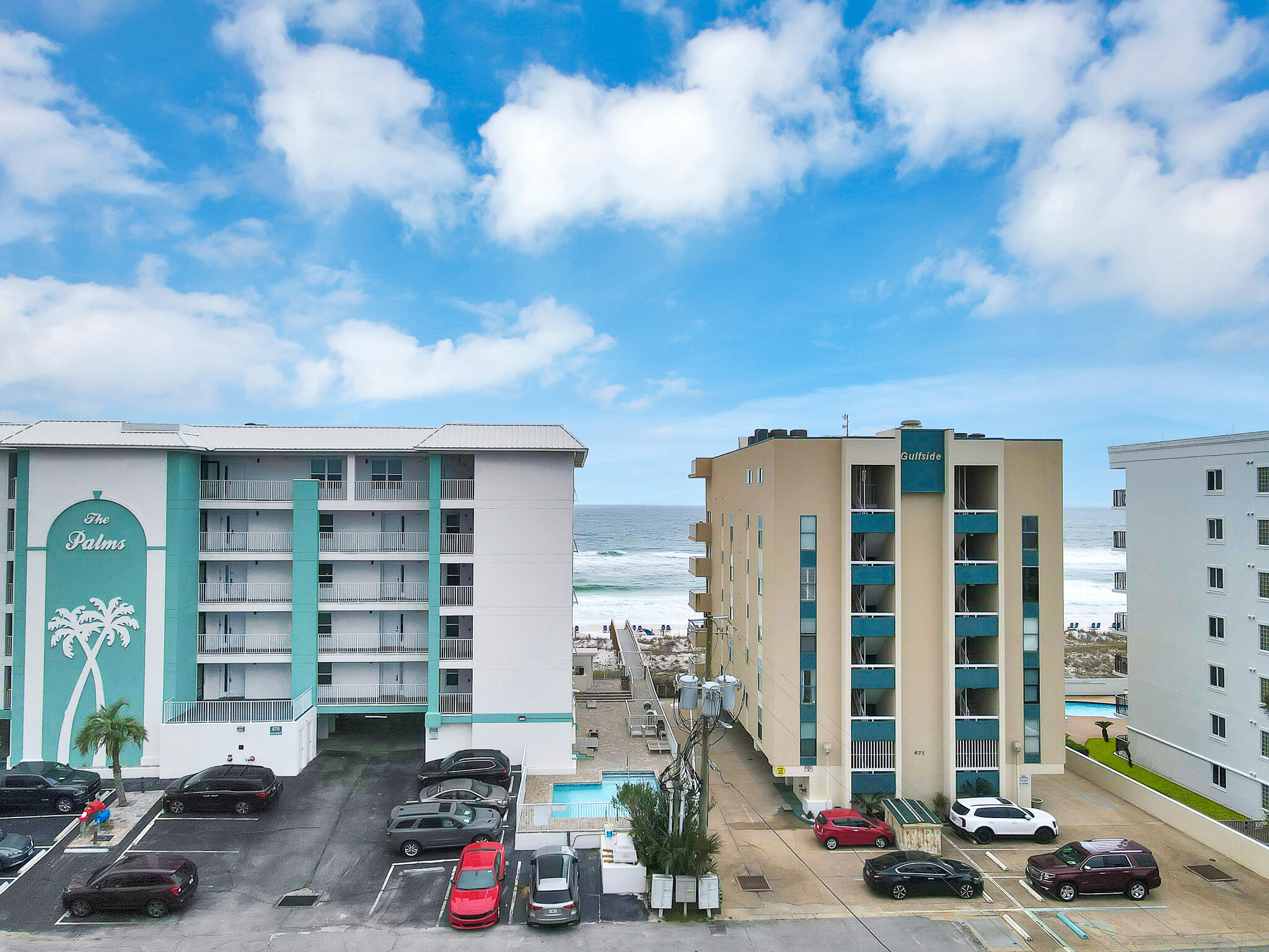 TROPICAL ISLE CONDO - Residential