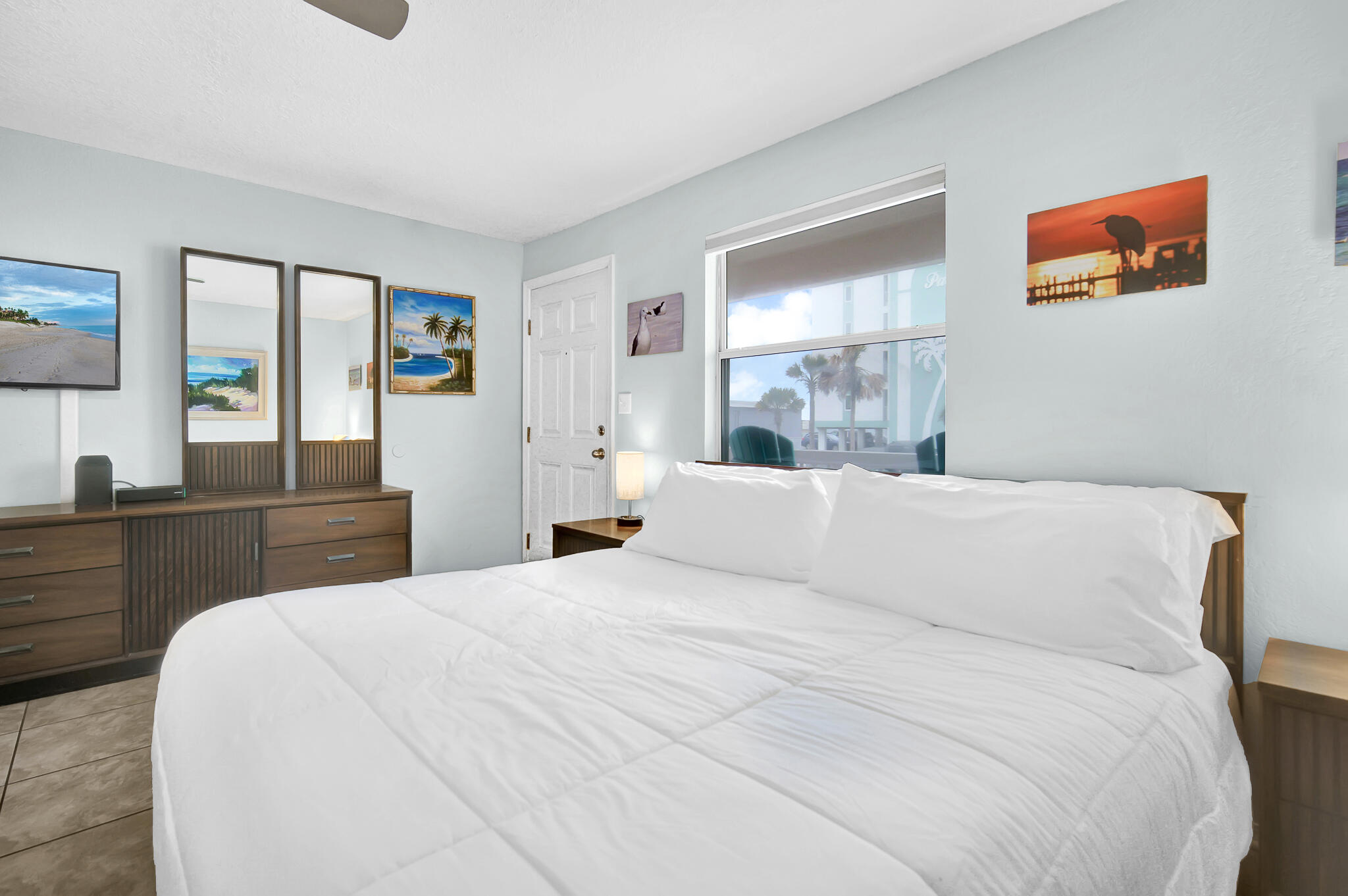 TROPICAL ISLE CONDO - Residential