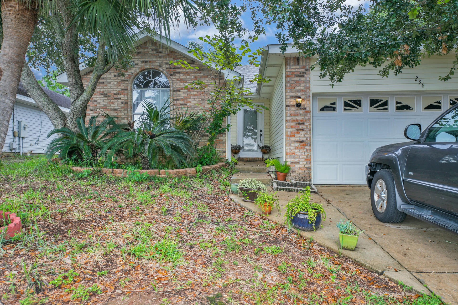 AZALEA GARDENS DESTIN - Residential