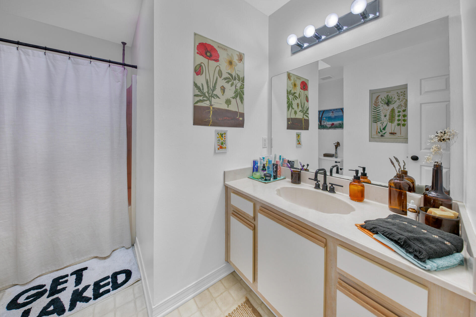 AZALEA GARDENS DESTIN - Residential