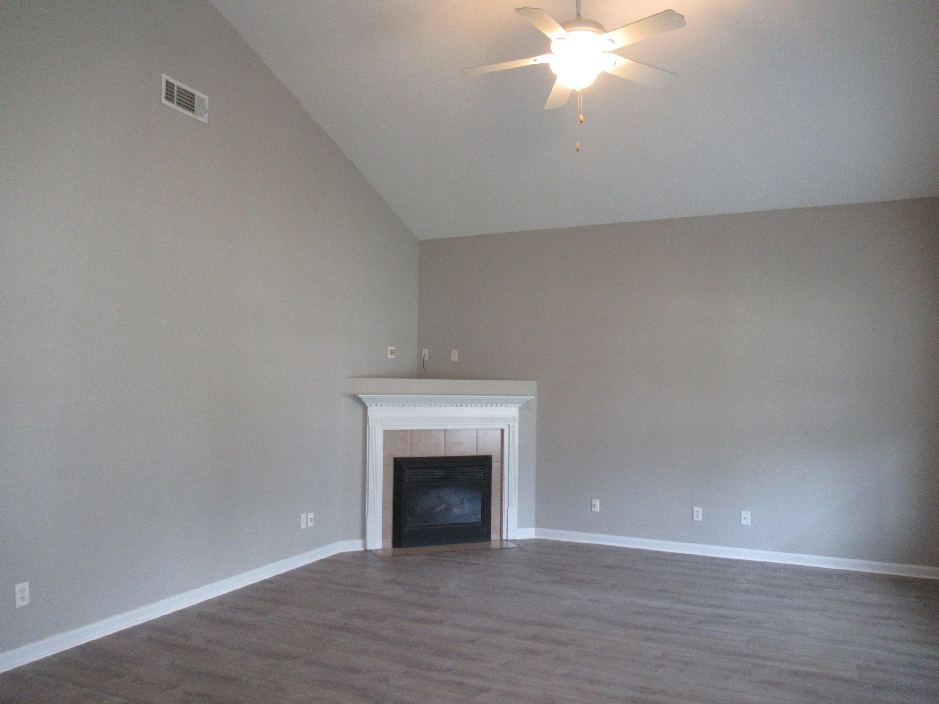 BRANDON OAKS 2ND ADD - Residential