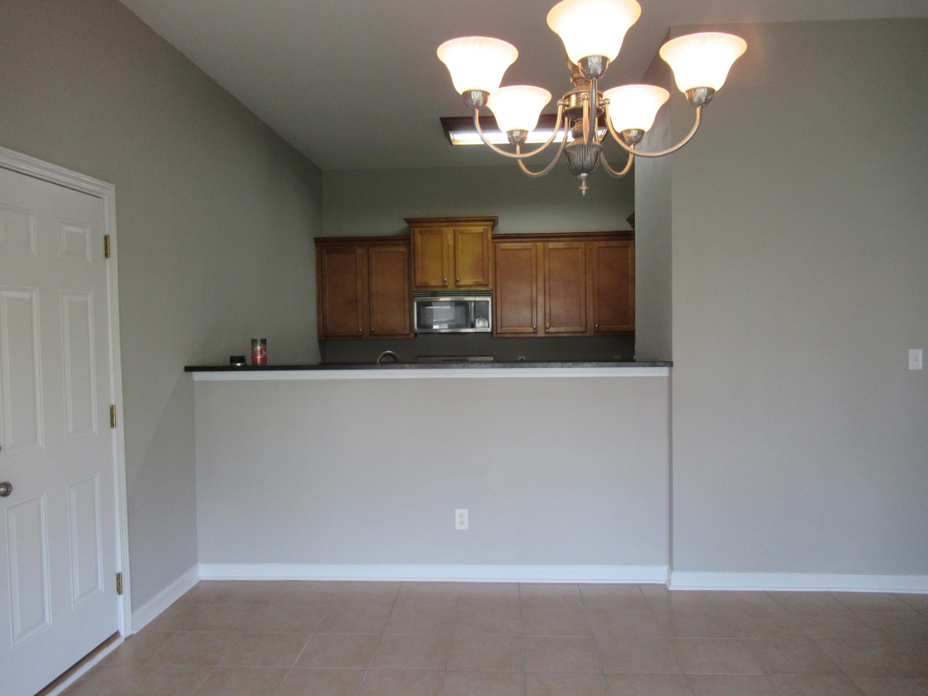 BRANDON OAKS 2ND ADD - Residential