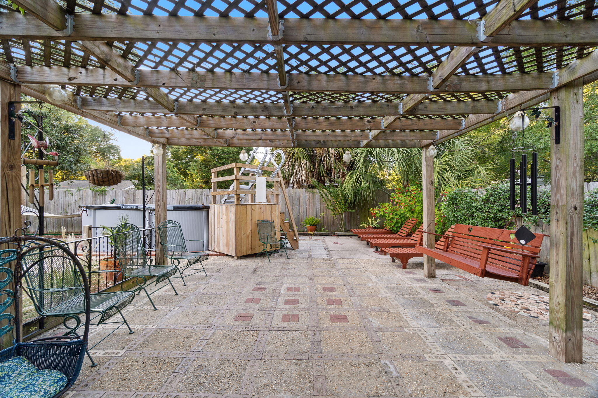 WOODLAND HEIGHTS - Residential