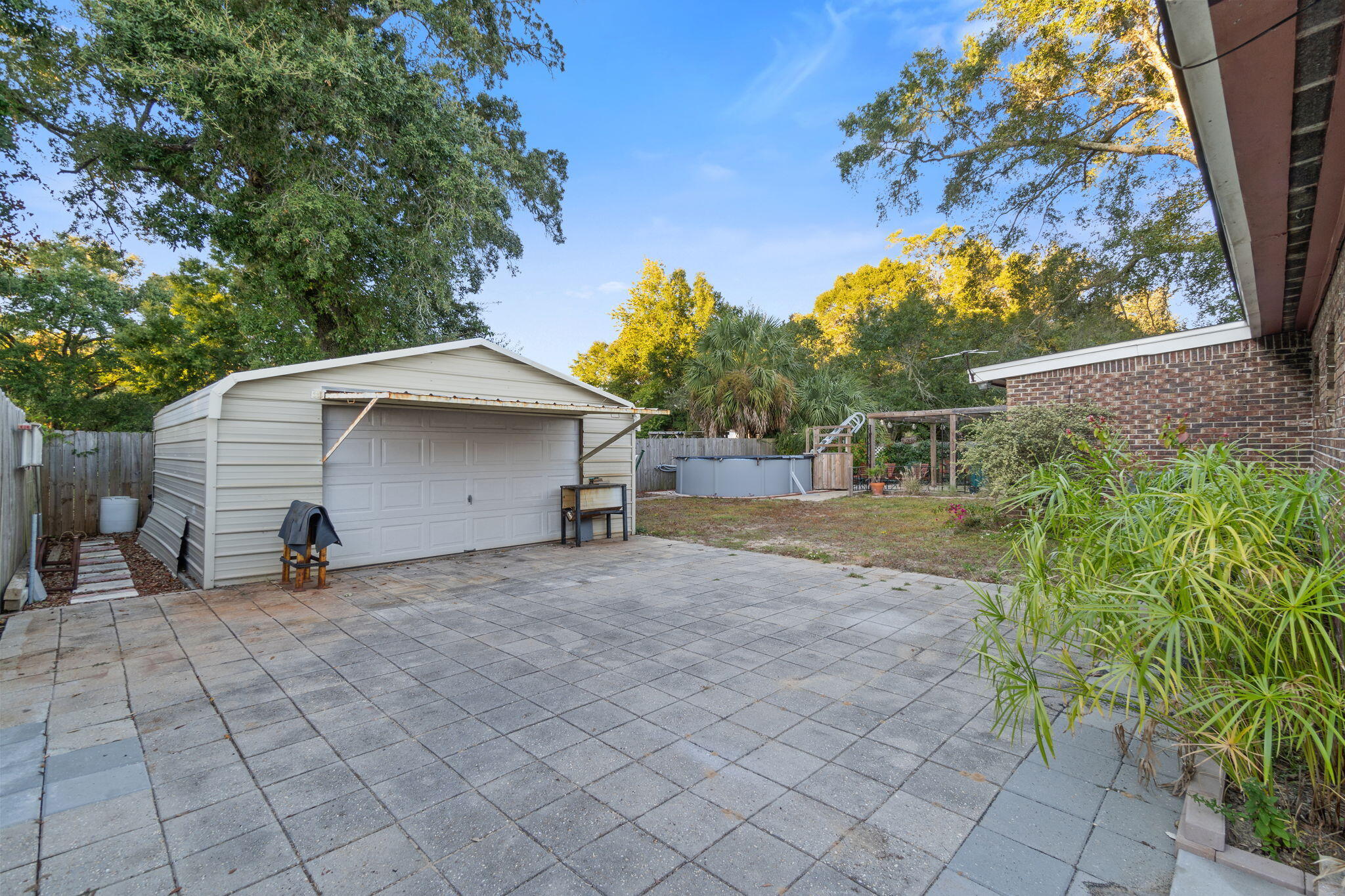 WOODLAND HEIGHTS - Residential