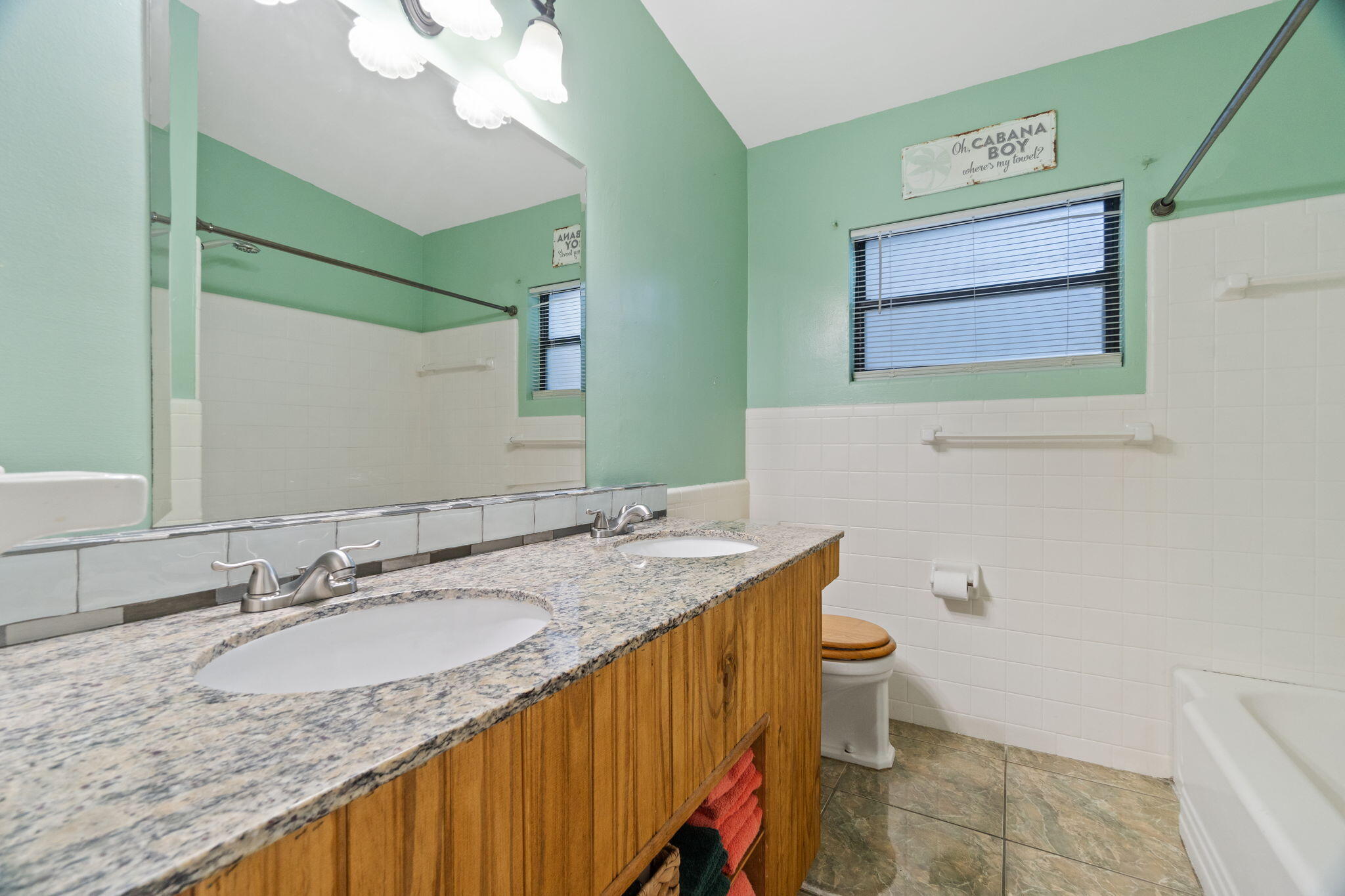 WOODLAND HEIGHTS - Residential