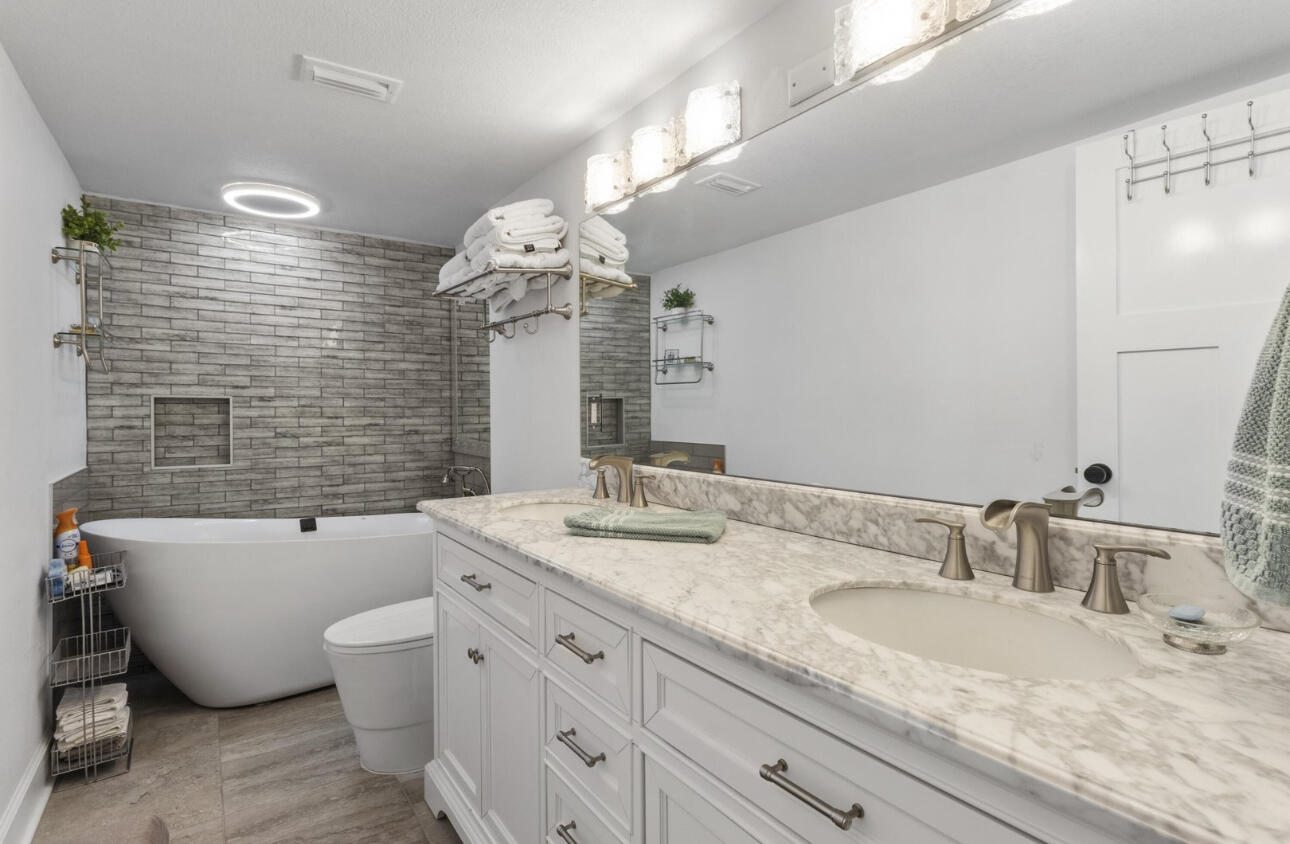 DOLPHIN POINT CONDO - Residential