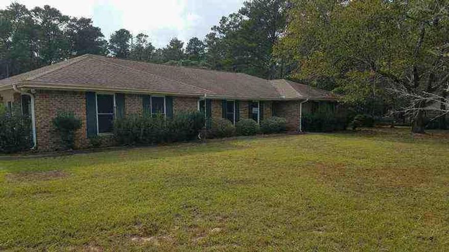 Spacious ranch located in the Rocky Bayou community with 4 bed 3.5 bath and over 4000 sq feet. Home was built in 1974 and would require your custom ideas to convert this into your dream home. Enjoy the outdoors in your spacious yard; or relax by the pool on those lazy summer days. This one is priced right- don't miss this opportunity; schedule your visit today.