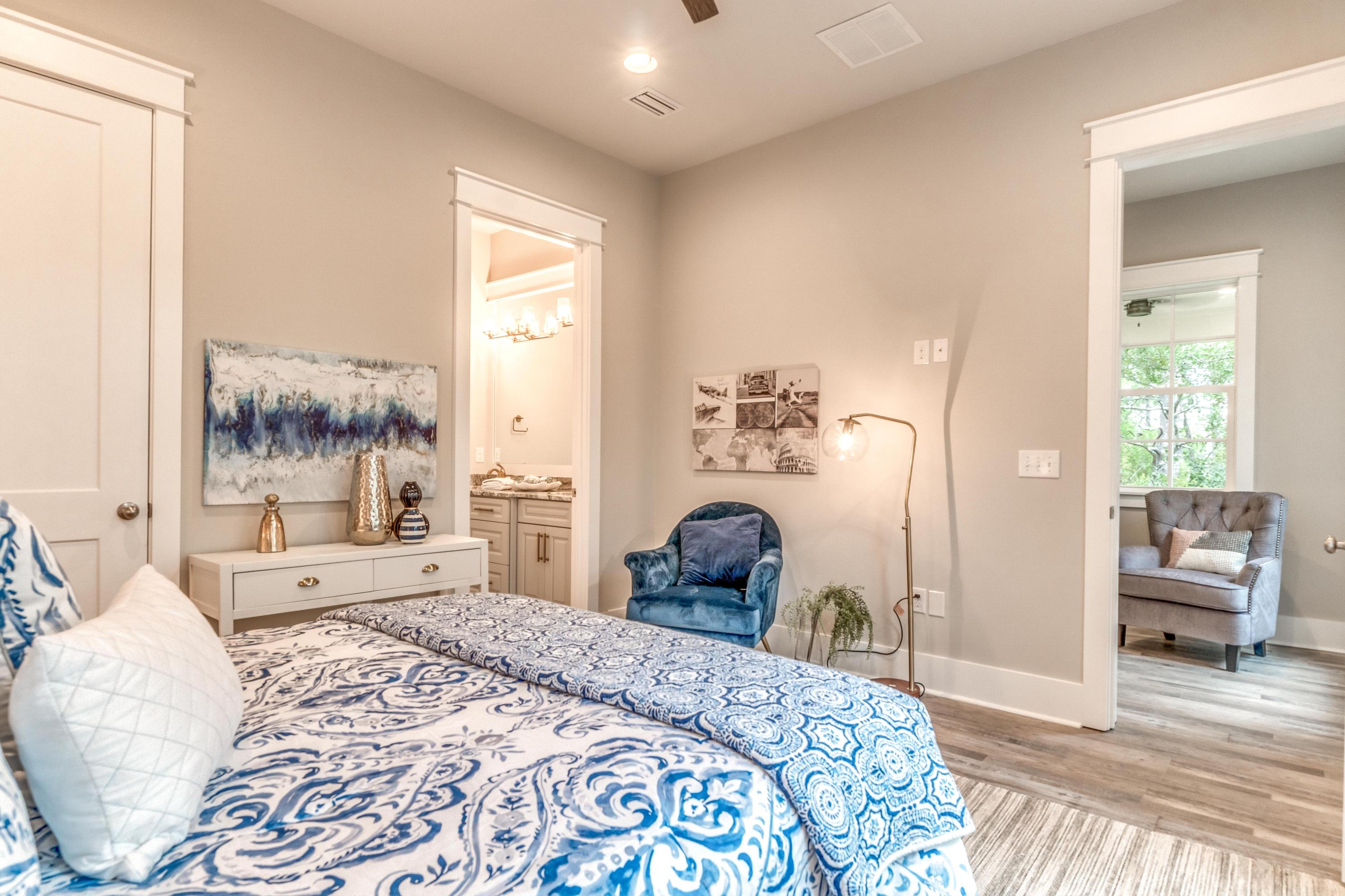 LAKESIDE AT BLUE MOUNTAIN BEACH - Residential