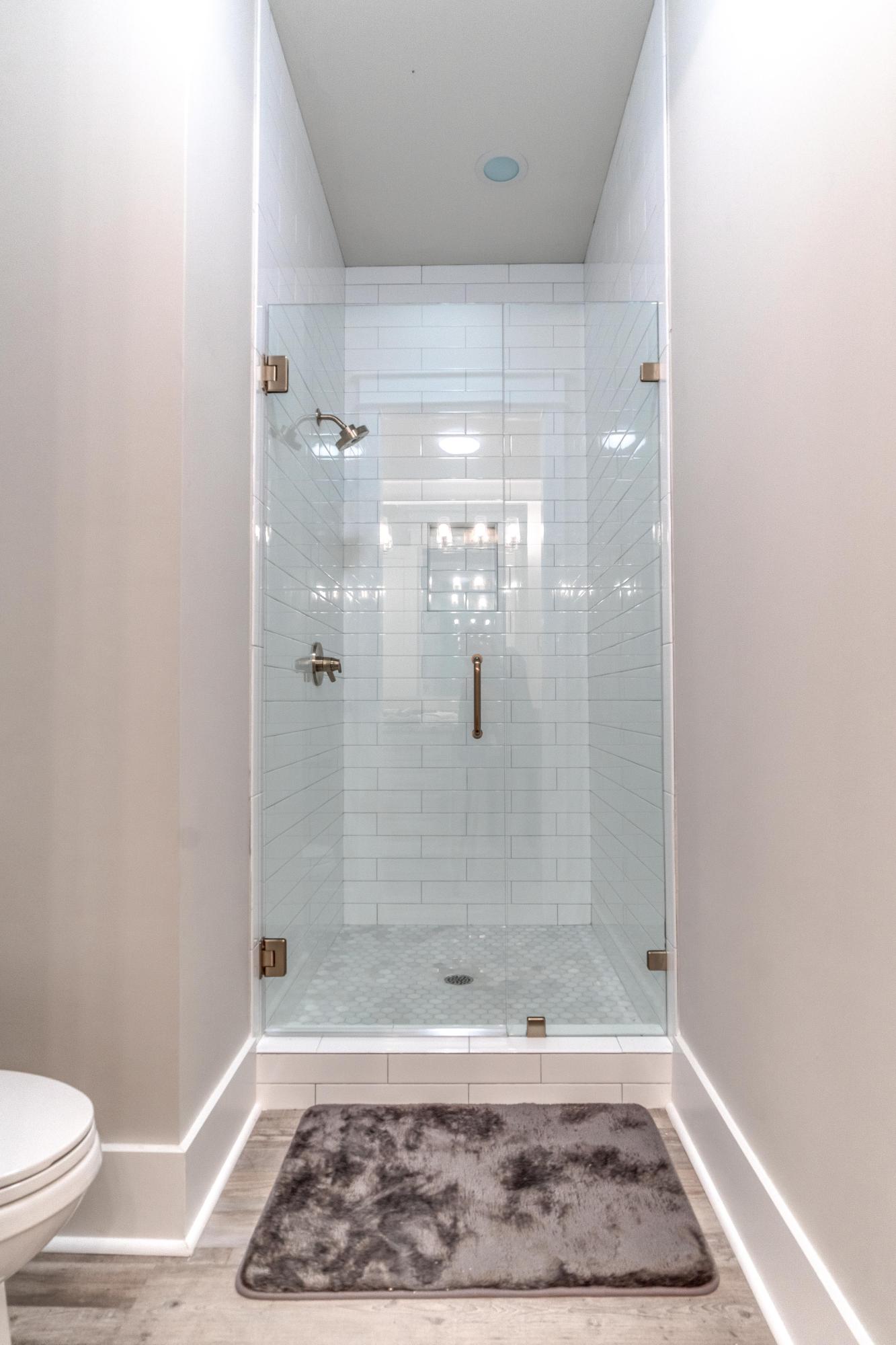 LAKESIDE AT BLUE MOUNTAIN BEACH - Residential