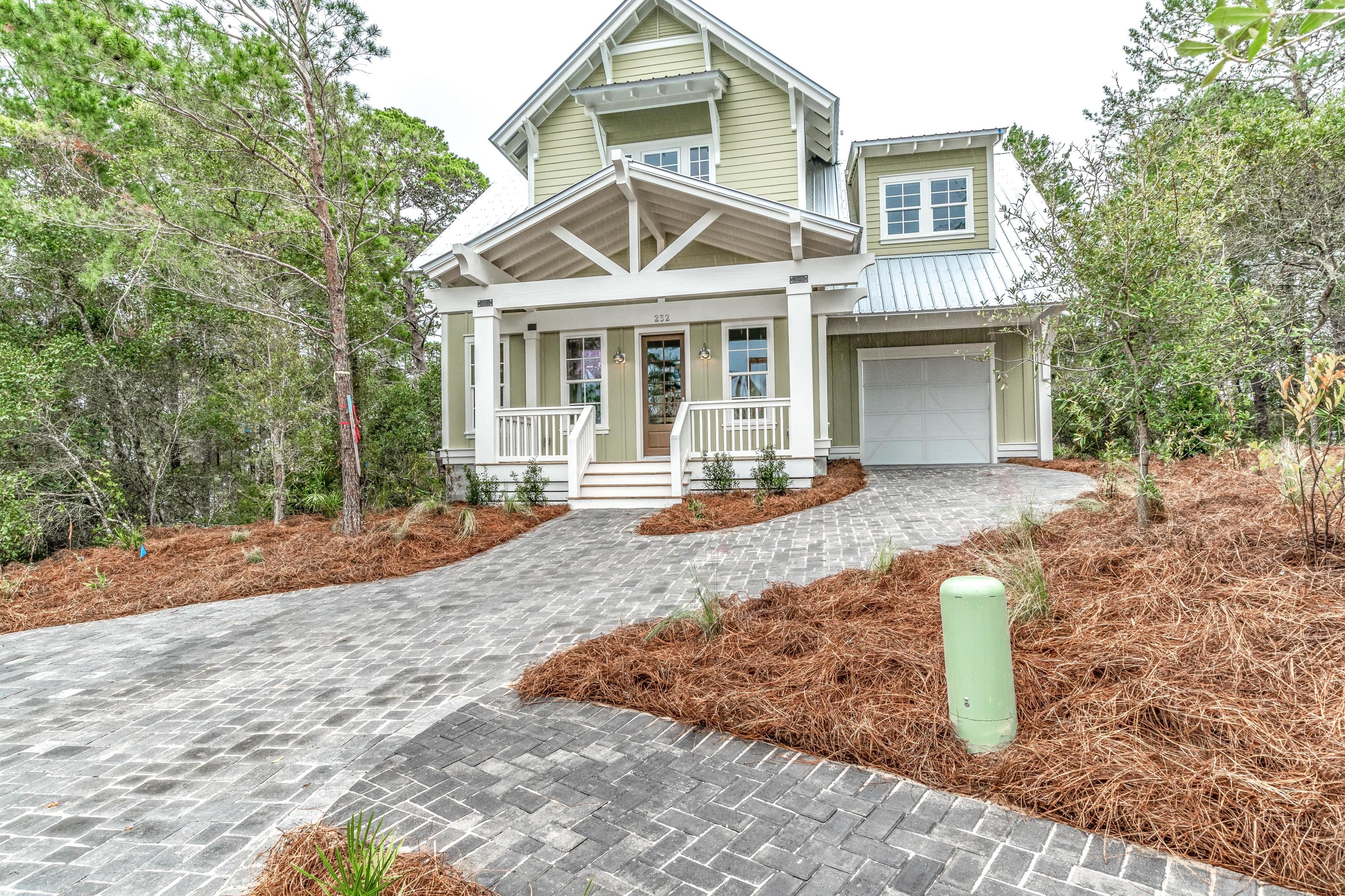 LAKESIDE AT BLUE MOUNTAIN BEACH - Residential
