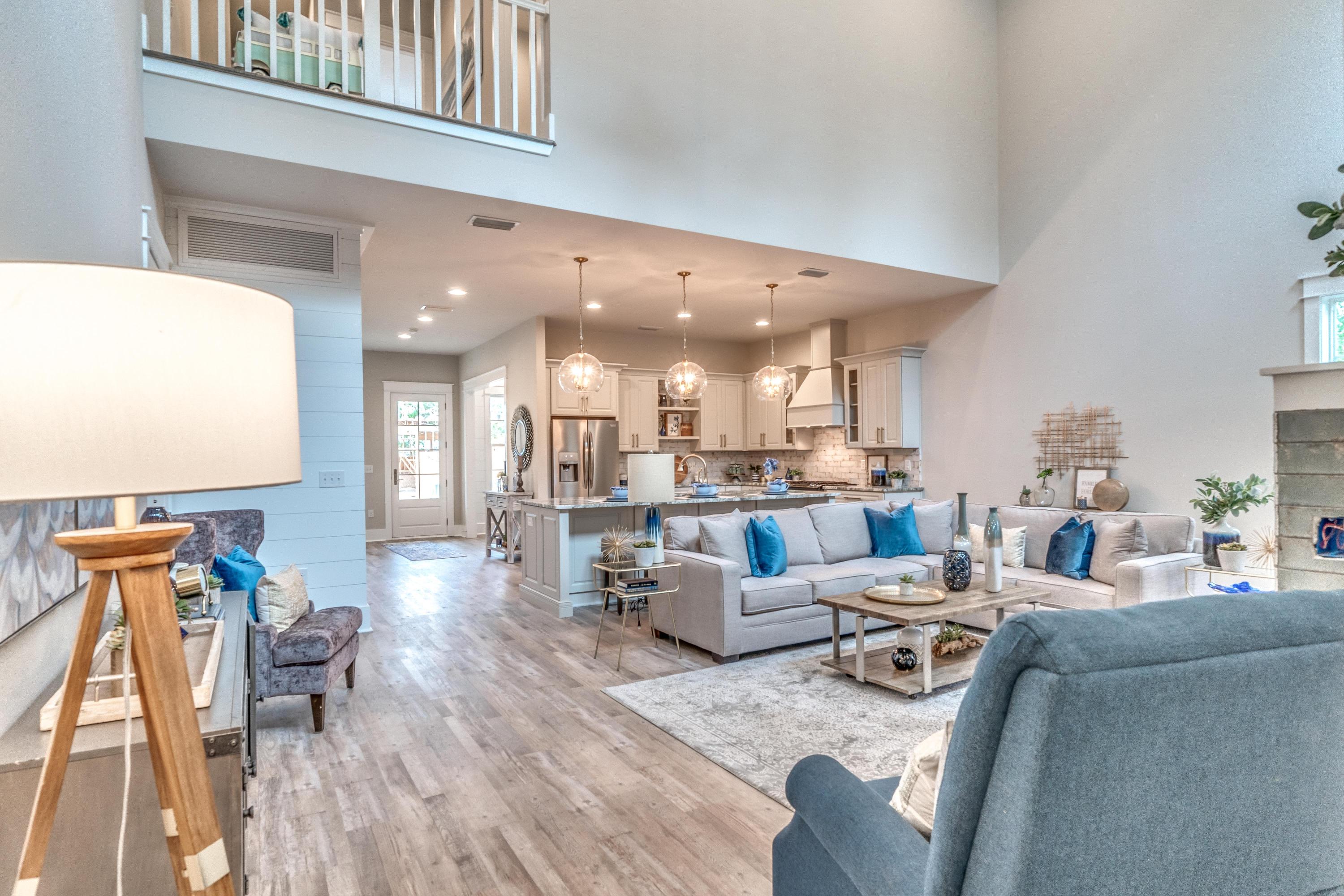 LAKESIDE AT BLUE MOUNTAIN BEACH - Residential