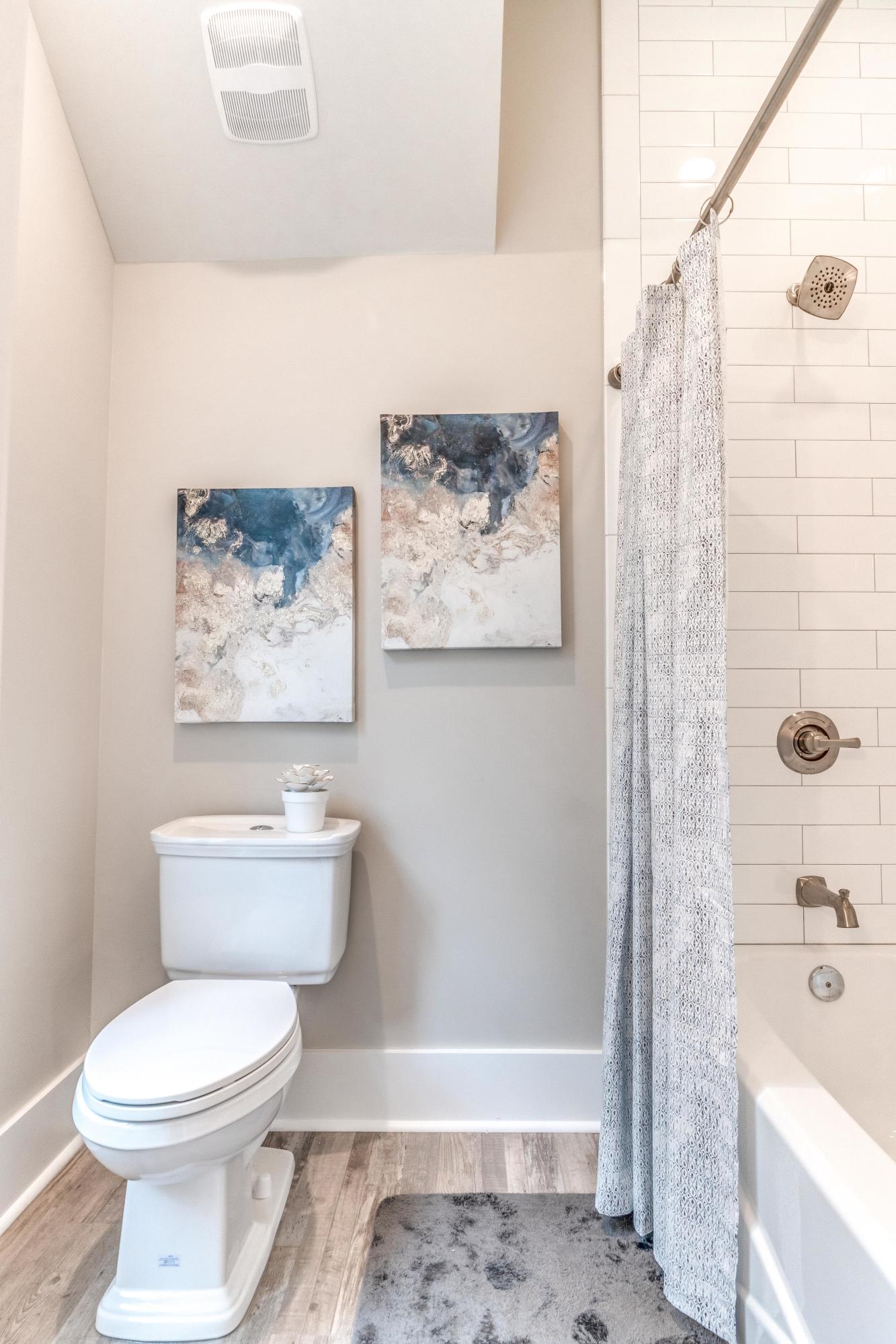 LAKESIDE AT BLUE MOUNTAIN BEACH - Residential