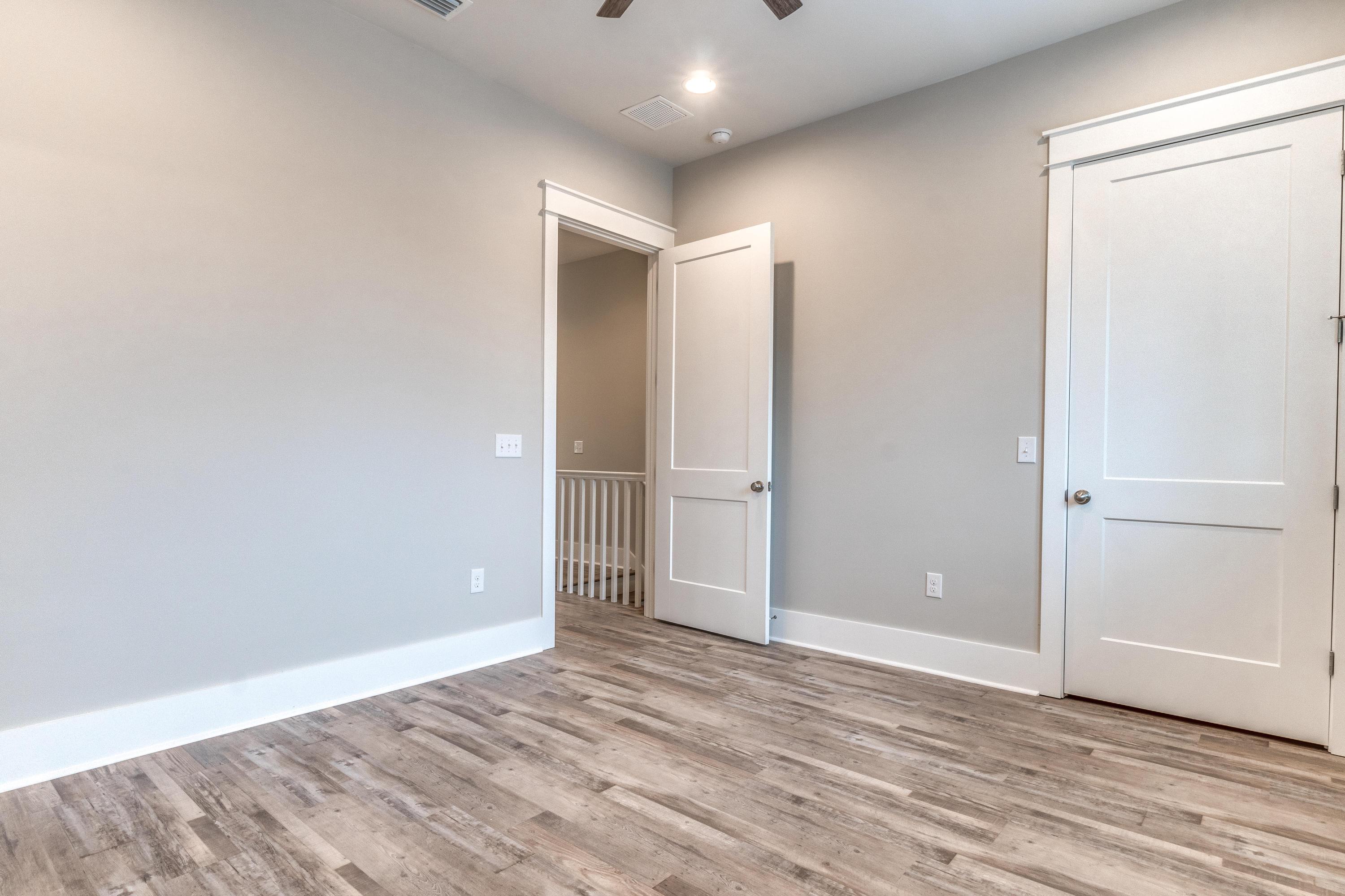 LAKESIDE AT BLUE MOUNTAIN BEACH - Residential