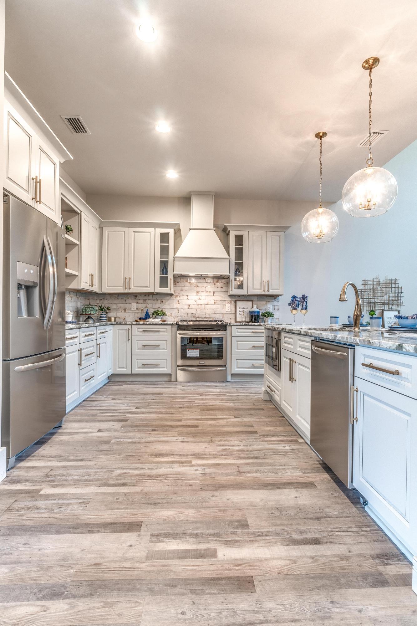 LAKESIDE AT BLUE MOUNTAIN BEACH - Residential