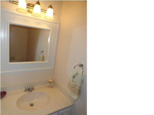 VIEW T/H THE - Residential