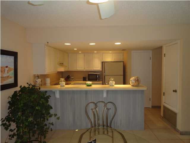 VIEW T/H THE - Residential