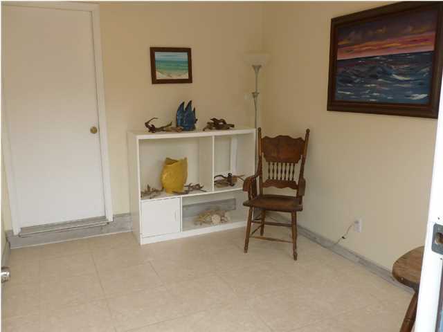 VIEW T/H THE - Residential