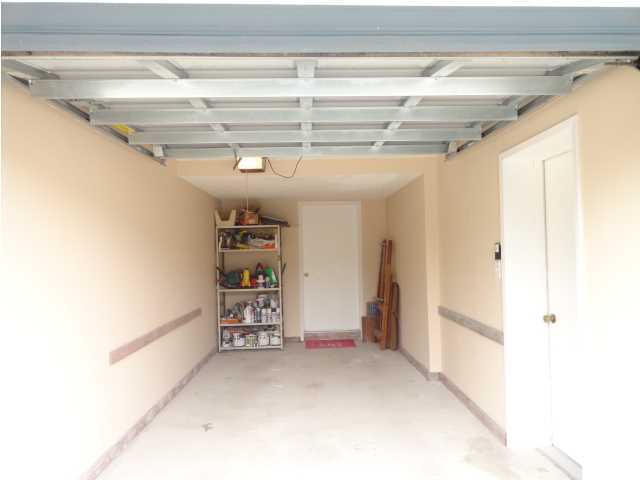 VIEW T/H THE - Residential