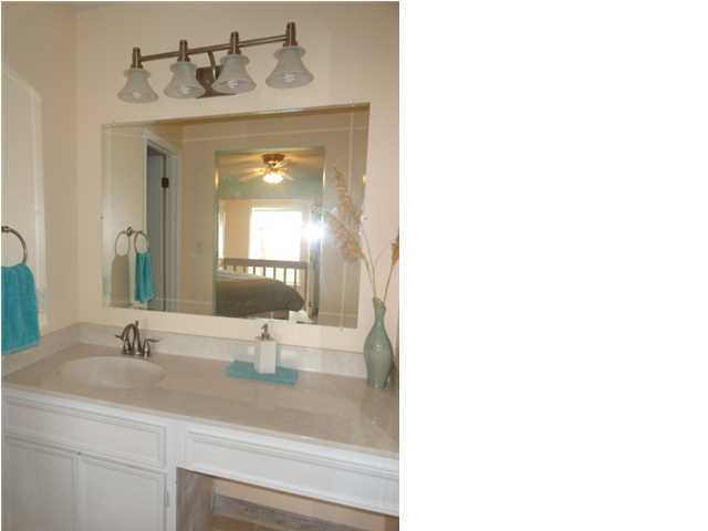 VIEW T/H THE - Residential