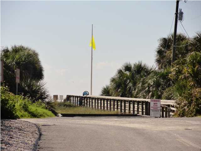 VIEW T/H THE - Residential