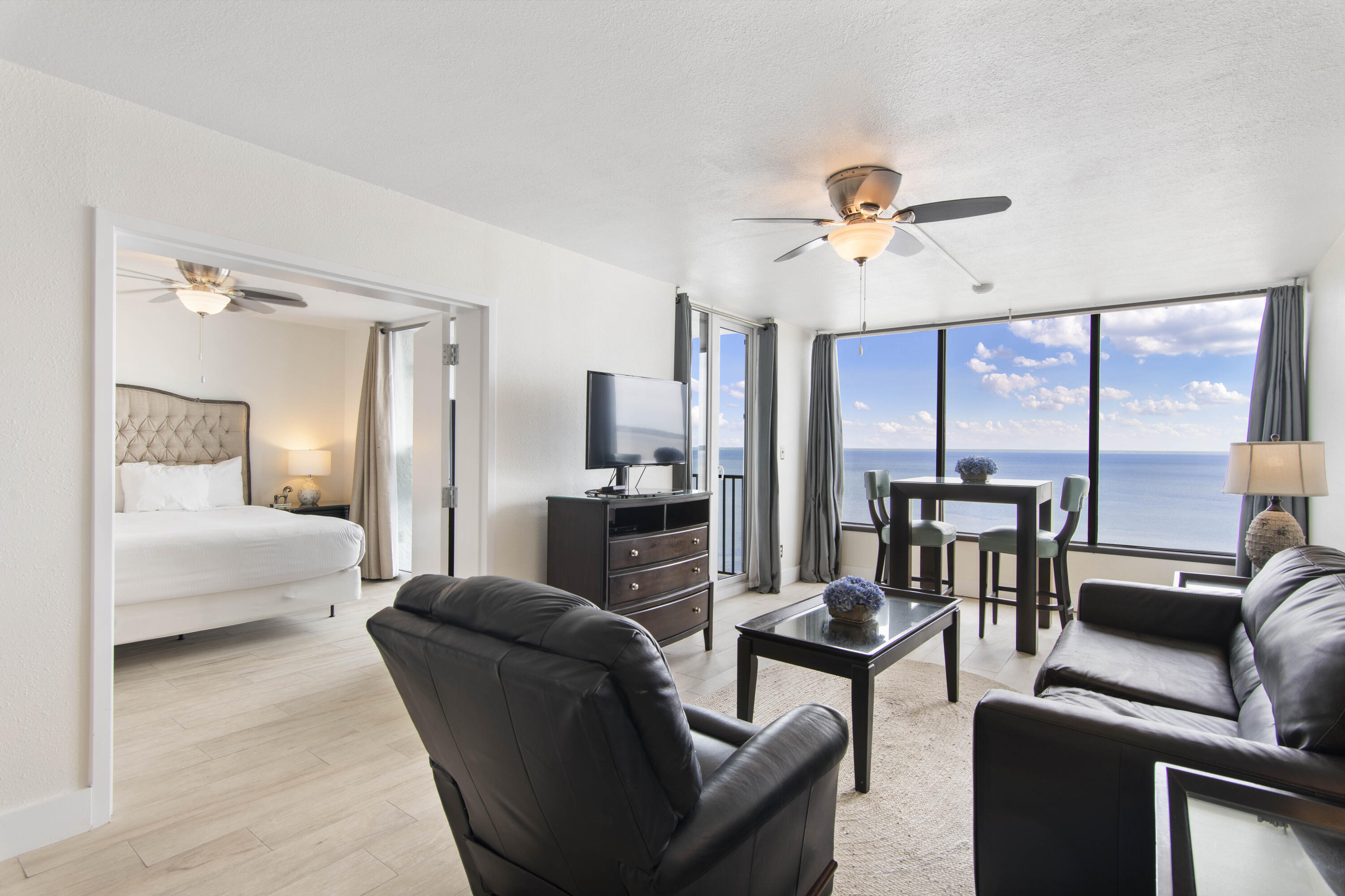 BAYSIDE CONDO SANDESTIN - Residential