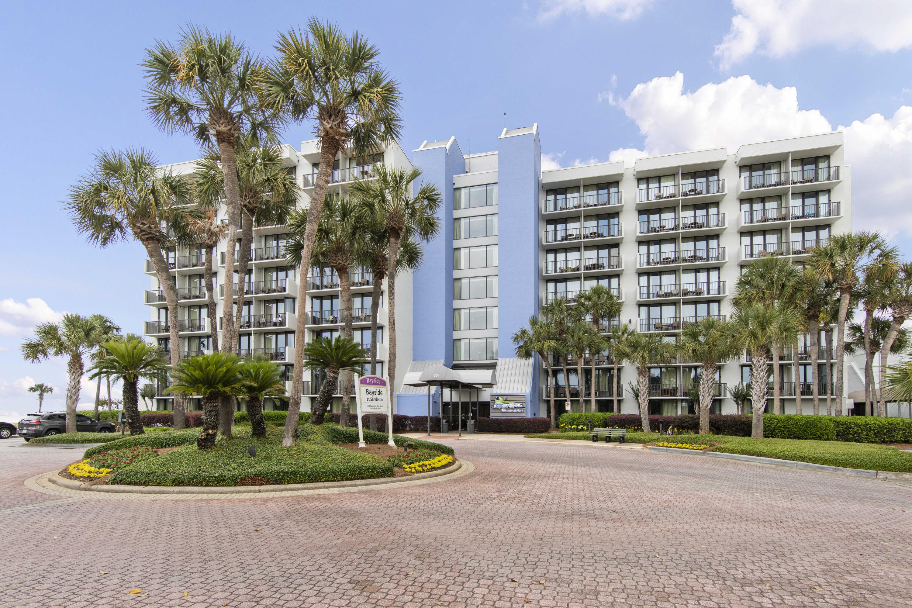 BAYSIDE CONDO SANDESTIN - Residential