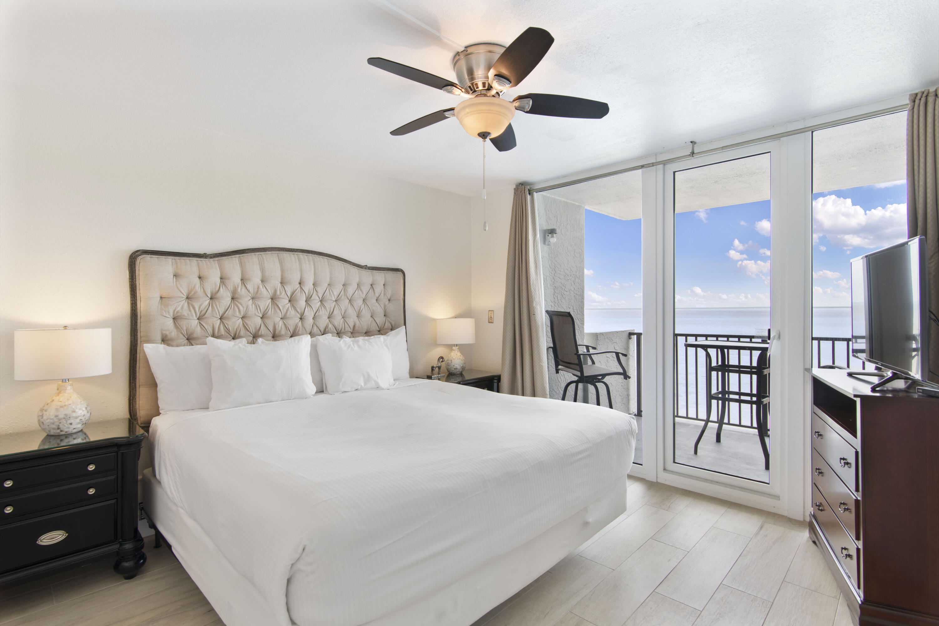 BAYSIDE CONDO SANDESTIN - Residential