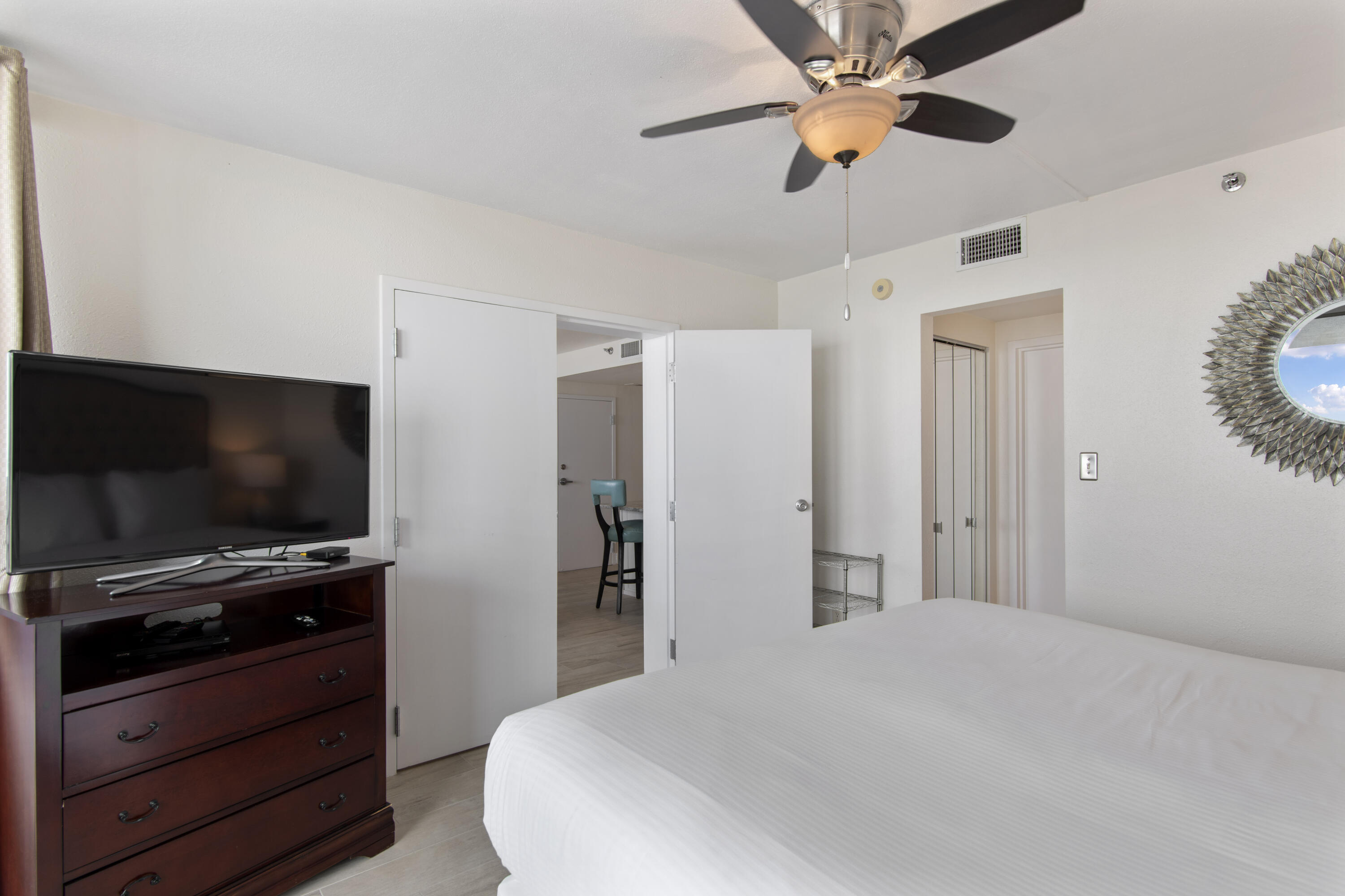 BAYSIDE CONDO SANDESTIN - Residential