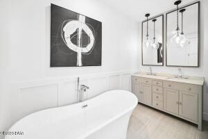 LAGUNA BEACH 2ND ADDN - Residential