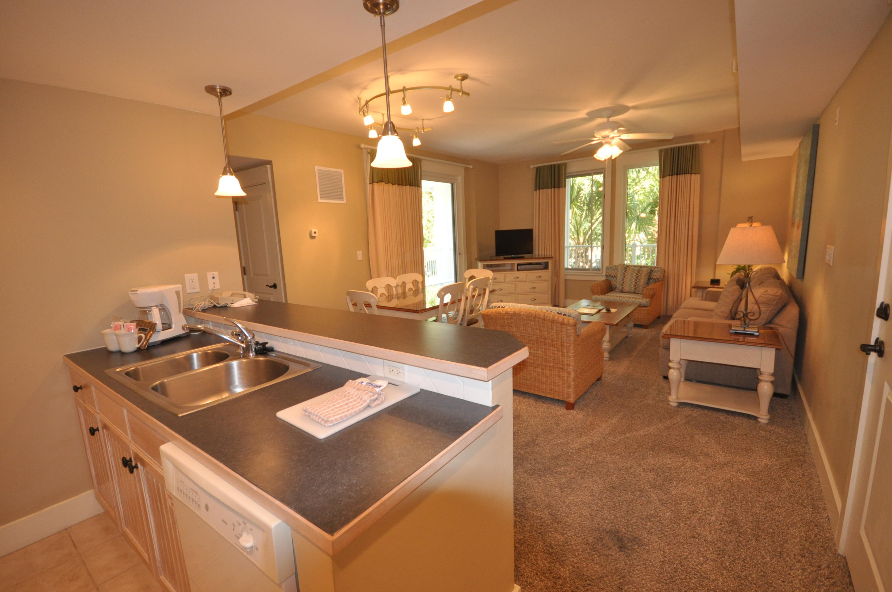 PILOT HOUSE - Residential