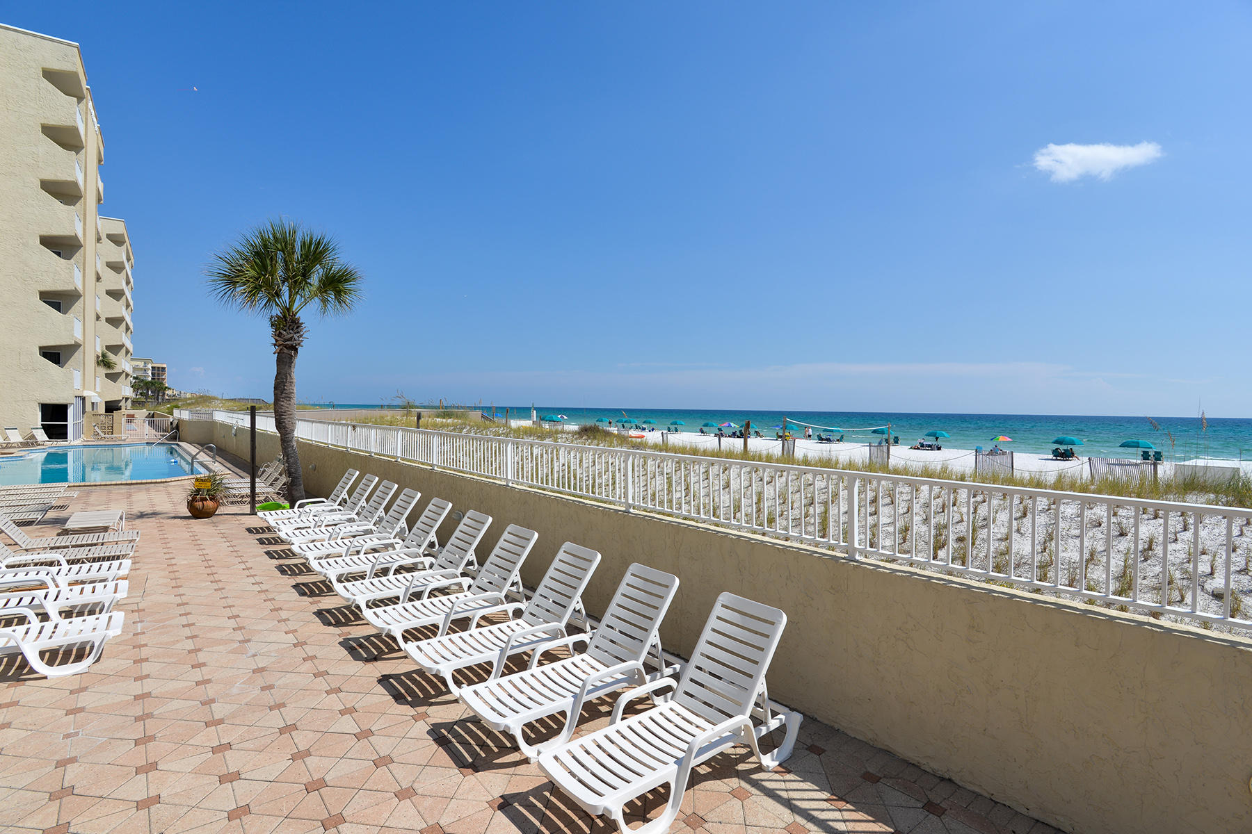 ISLAND ECHO CONDO - Residential