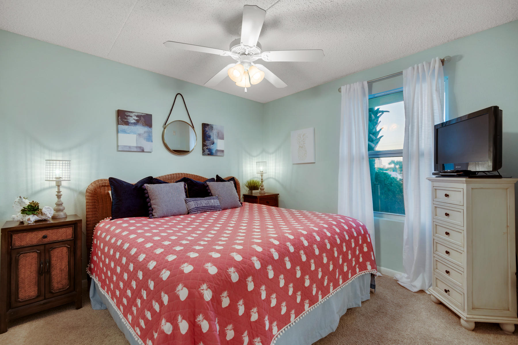 ISLAND ECHO CONDO - Residential