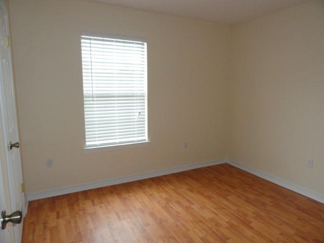 AUBURN ACRES - Residential