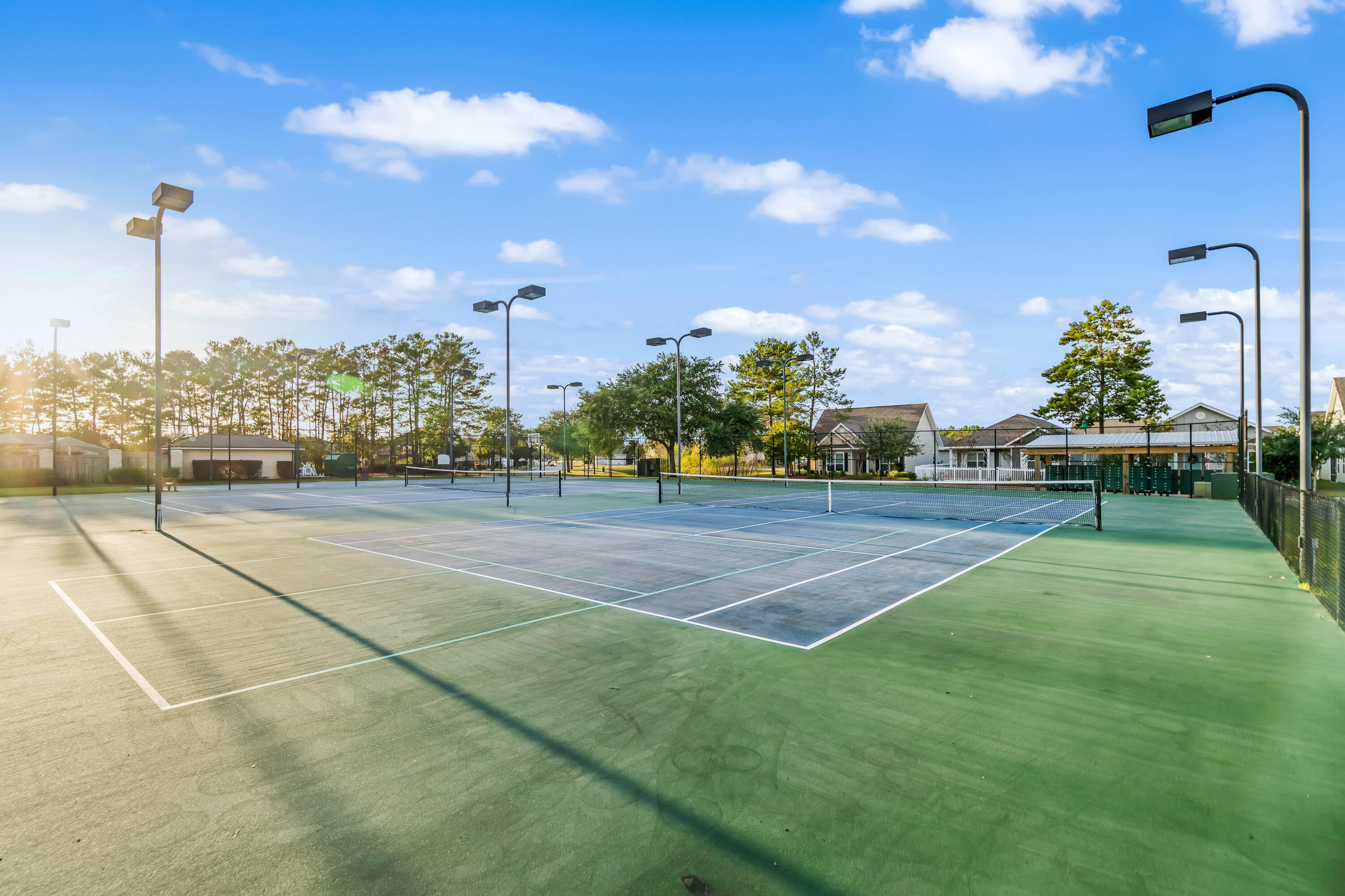 HAMMOCK BAY - Residential Lease