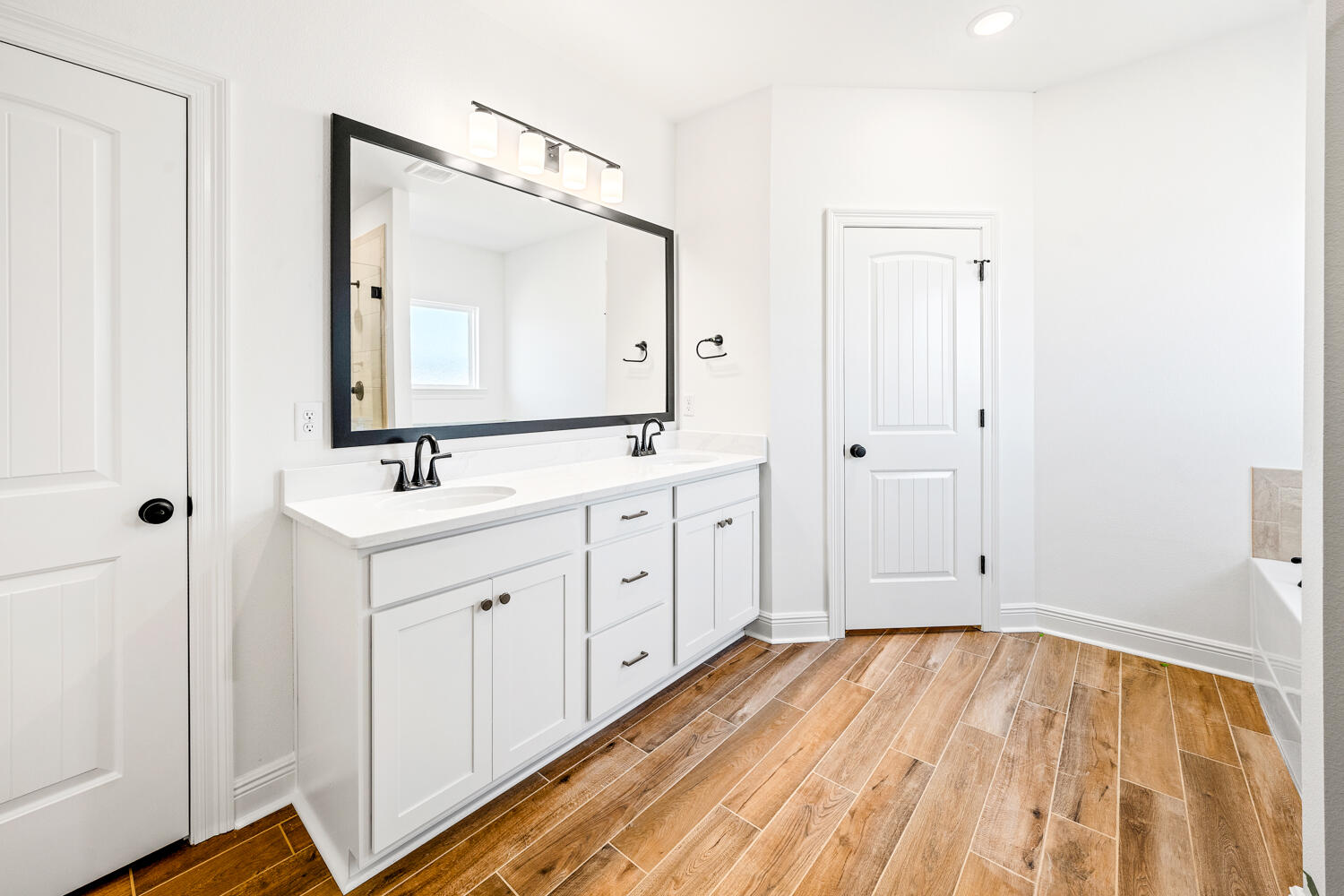 NATUREVIEW PH I - Residential