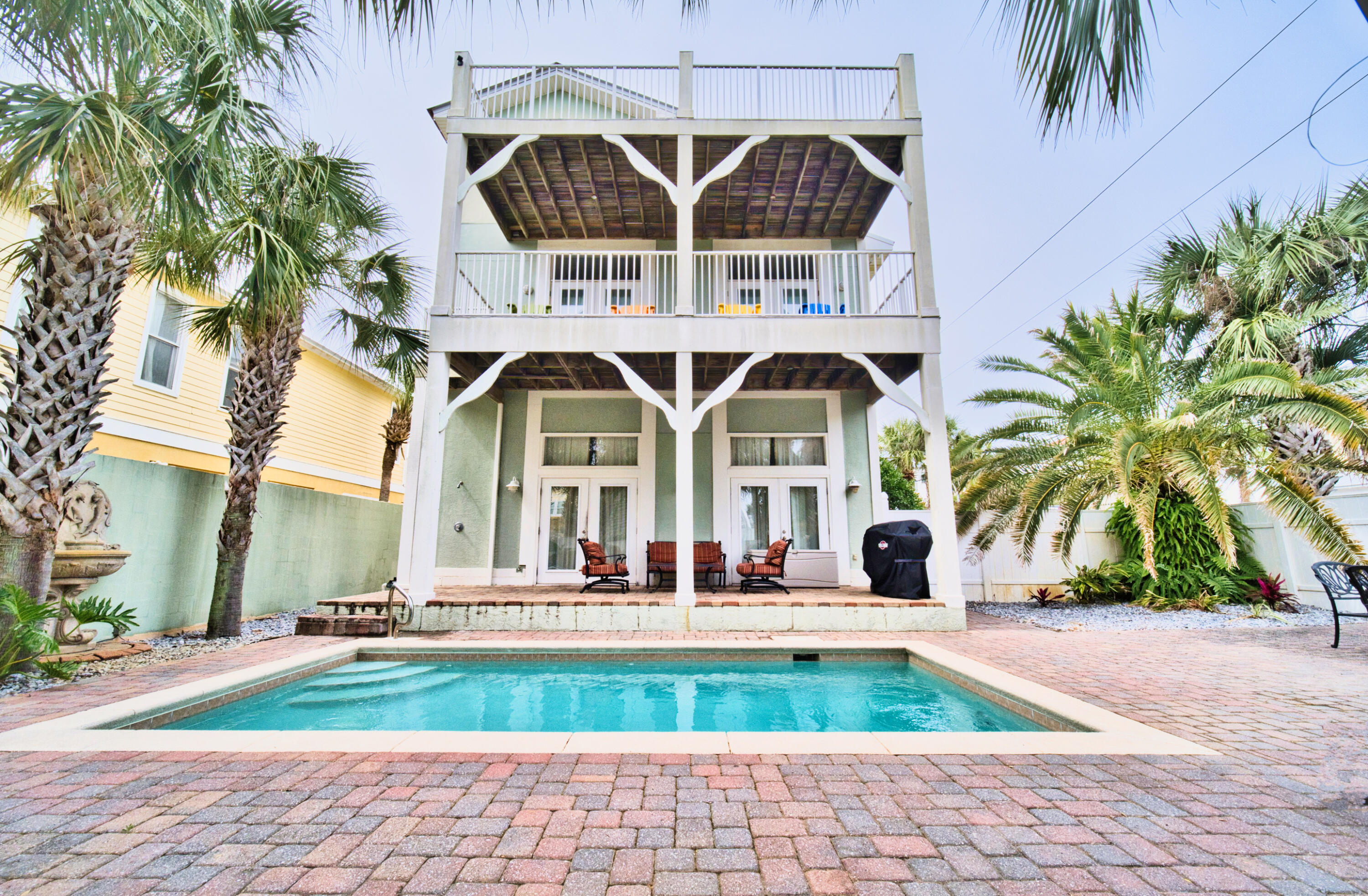 FRANGISTA BEACH 1ST ADDN - Residential