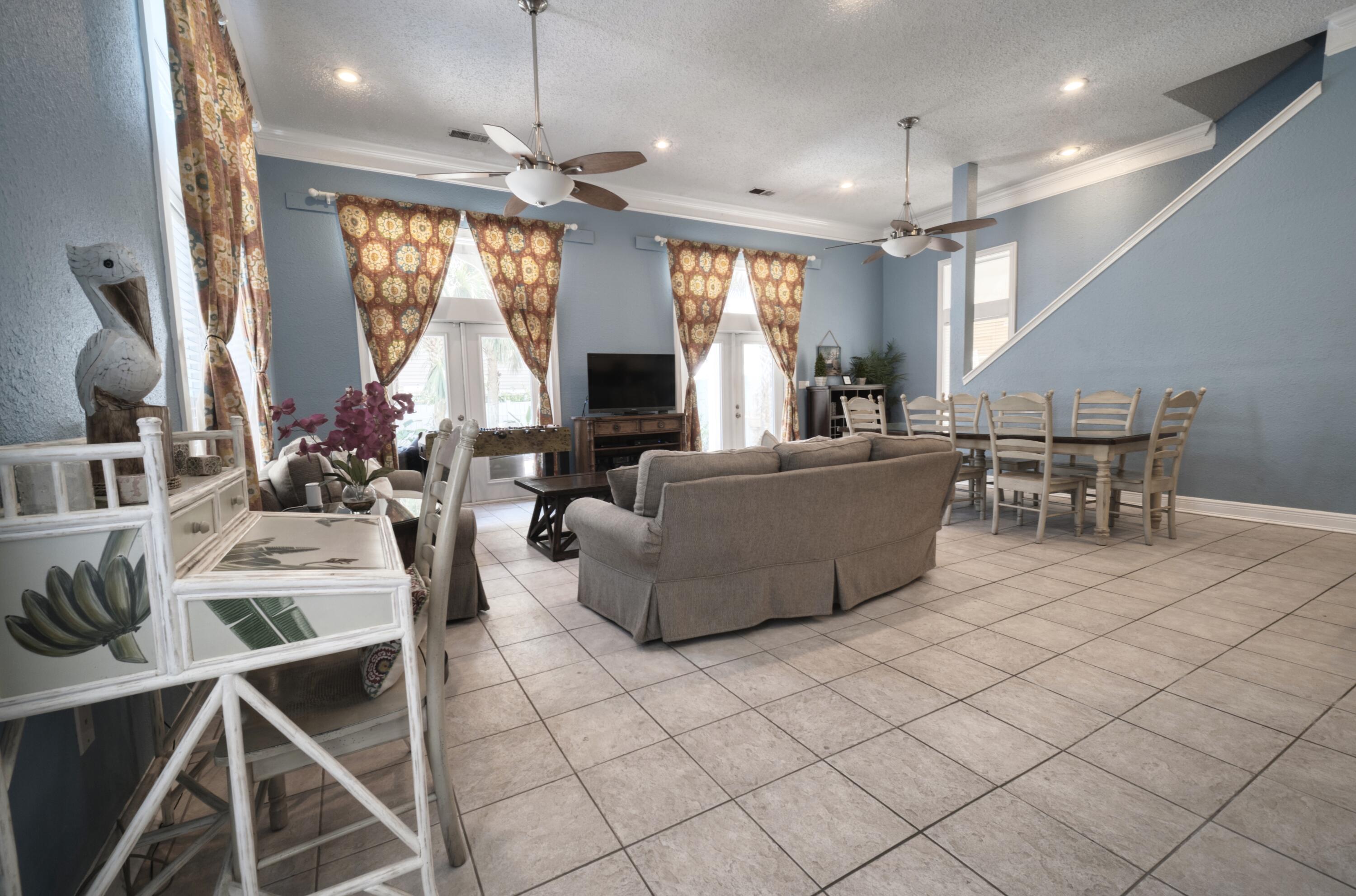 FRANGISTA BEACH 1ST ADDN - Residential