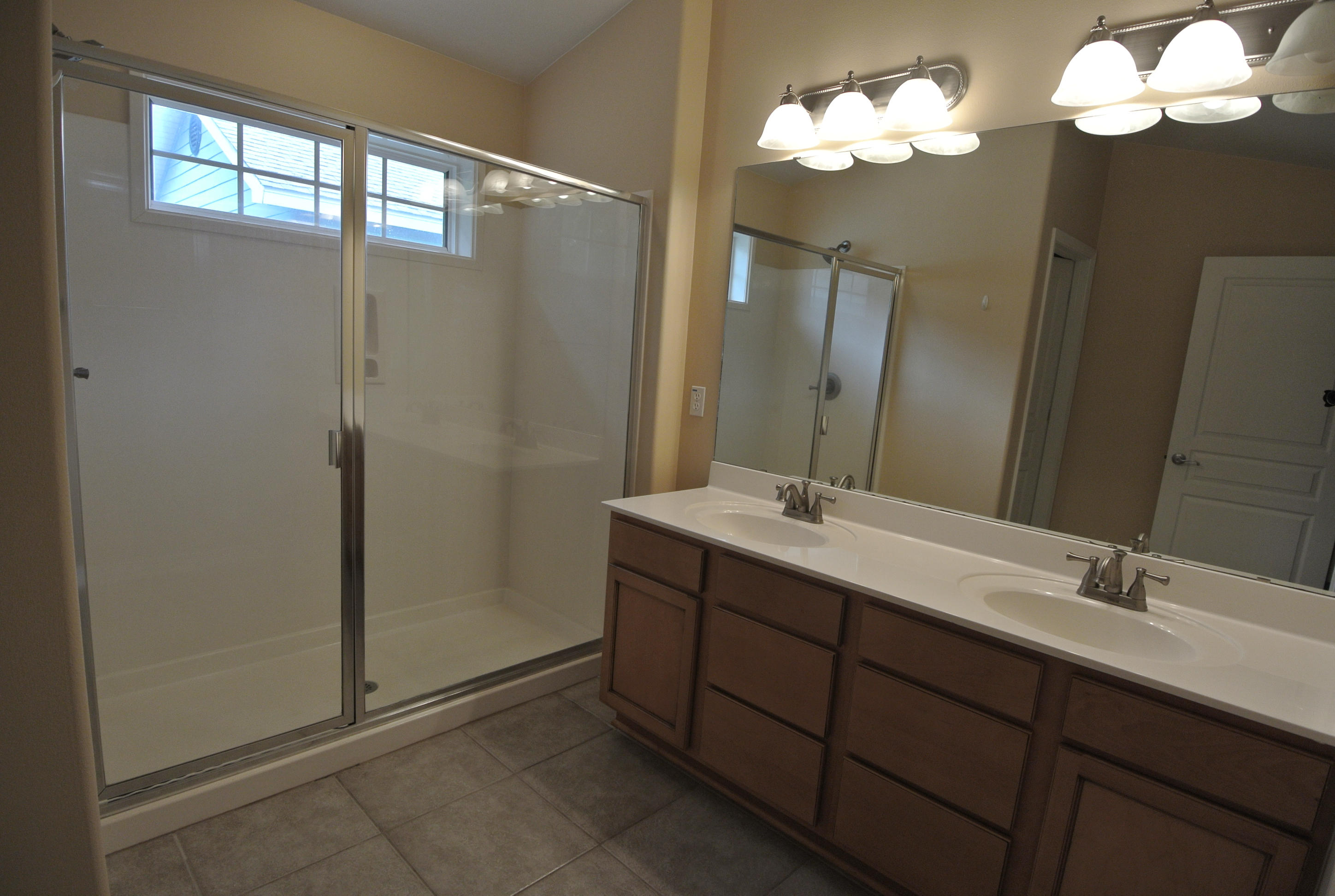 PLANTATION AT SANTA ROSA - Residential