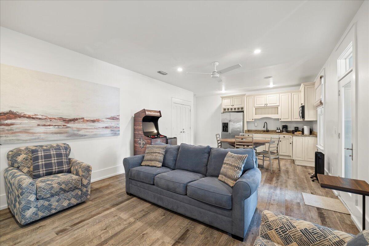 FRANGISTA BEACH 1ST ADDN - Residential