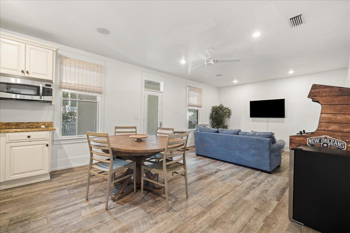 FRANGISTA BEACH 1ST ADDN - Residential