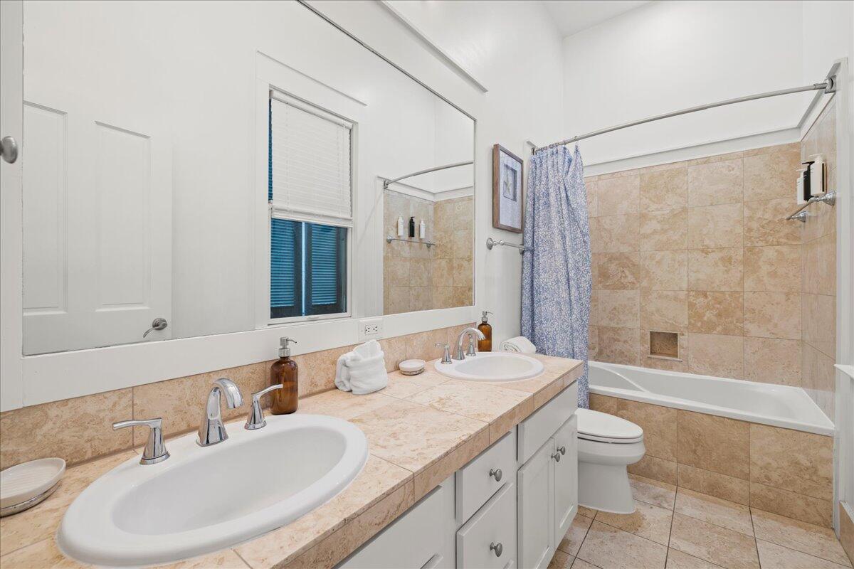 FRANGISTA BEACH 1ST ADDN - Residential