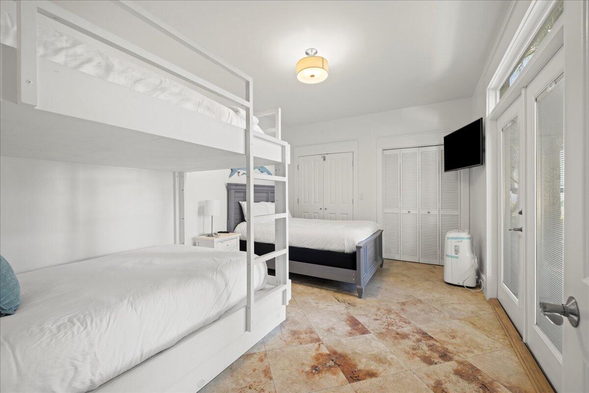 FRANGISTA BEACH 1ST ADDN - Residential