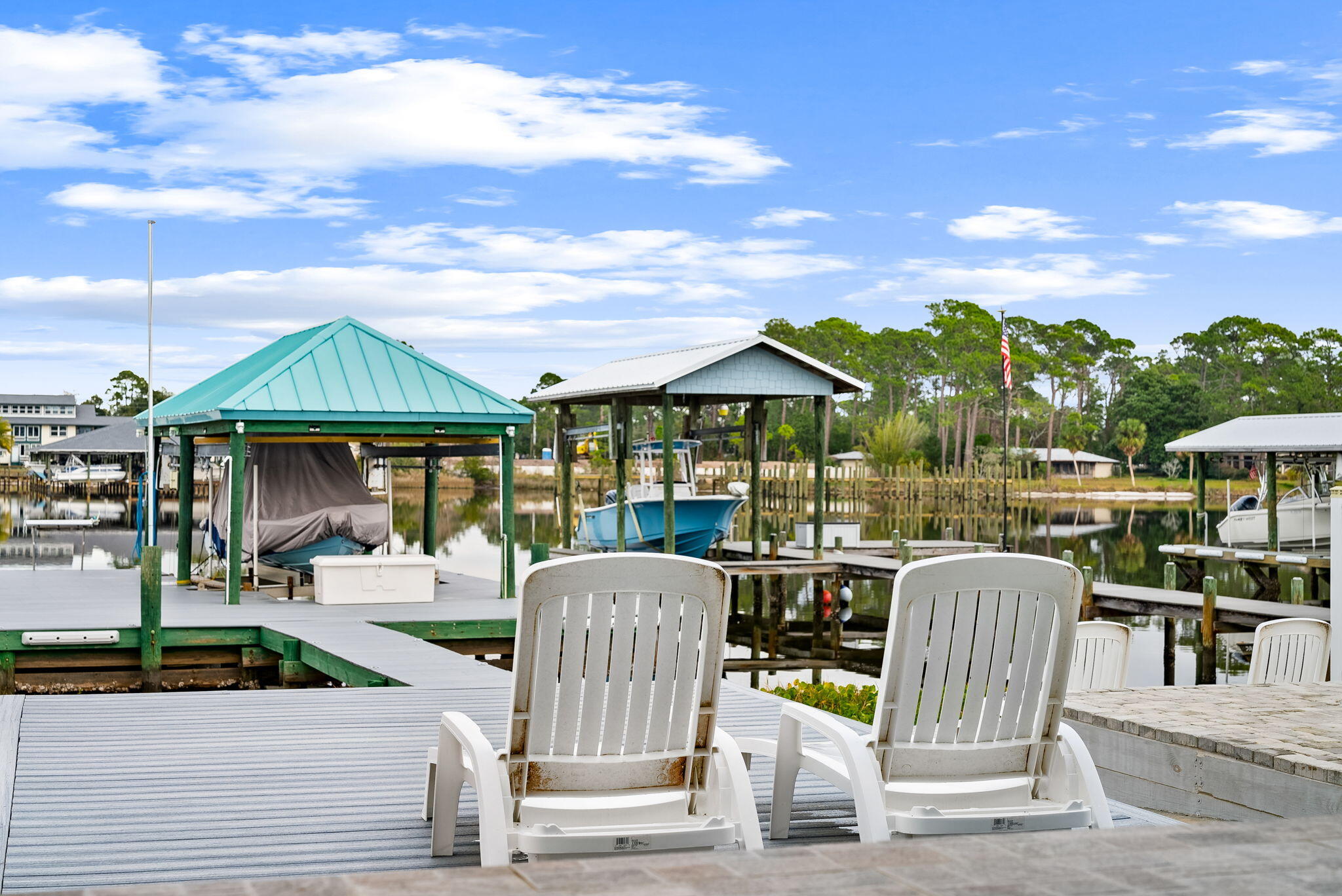 HOLIDAY BEACH UNIT 11 - Residential