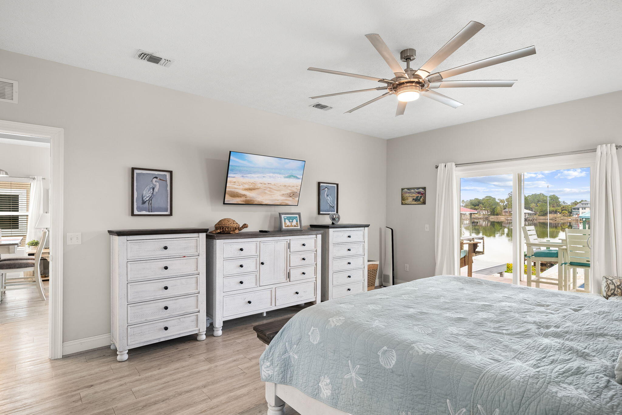 HOLIDAY BEACH UNIT 11 - Residential