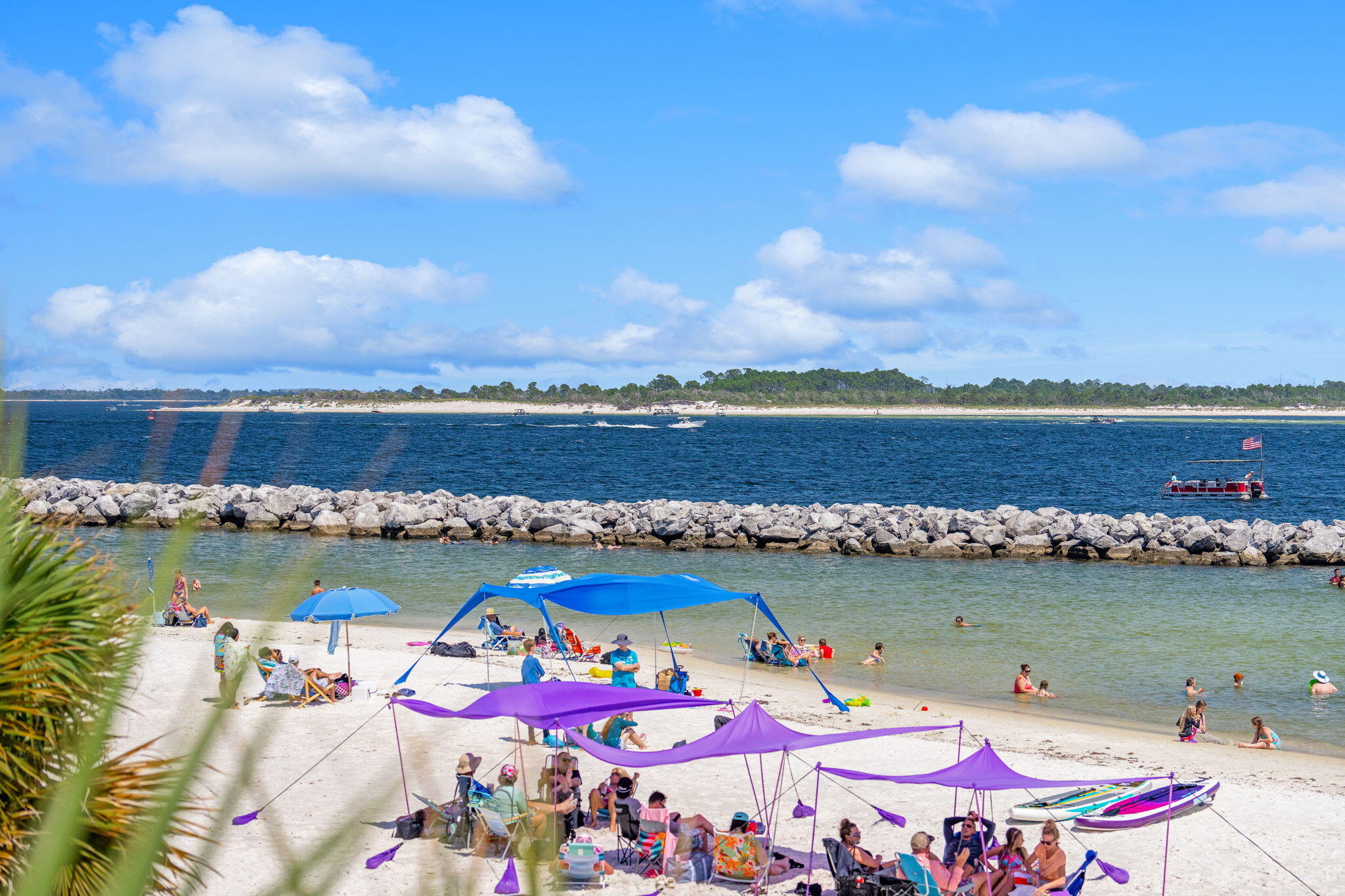 HOLIDAY BEACH UNIT 11 - Residential