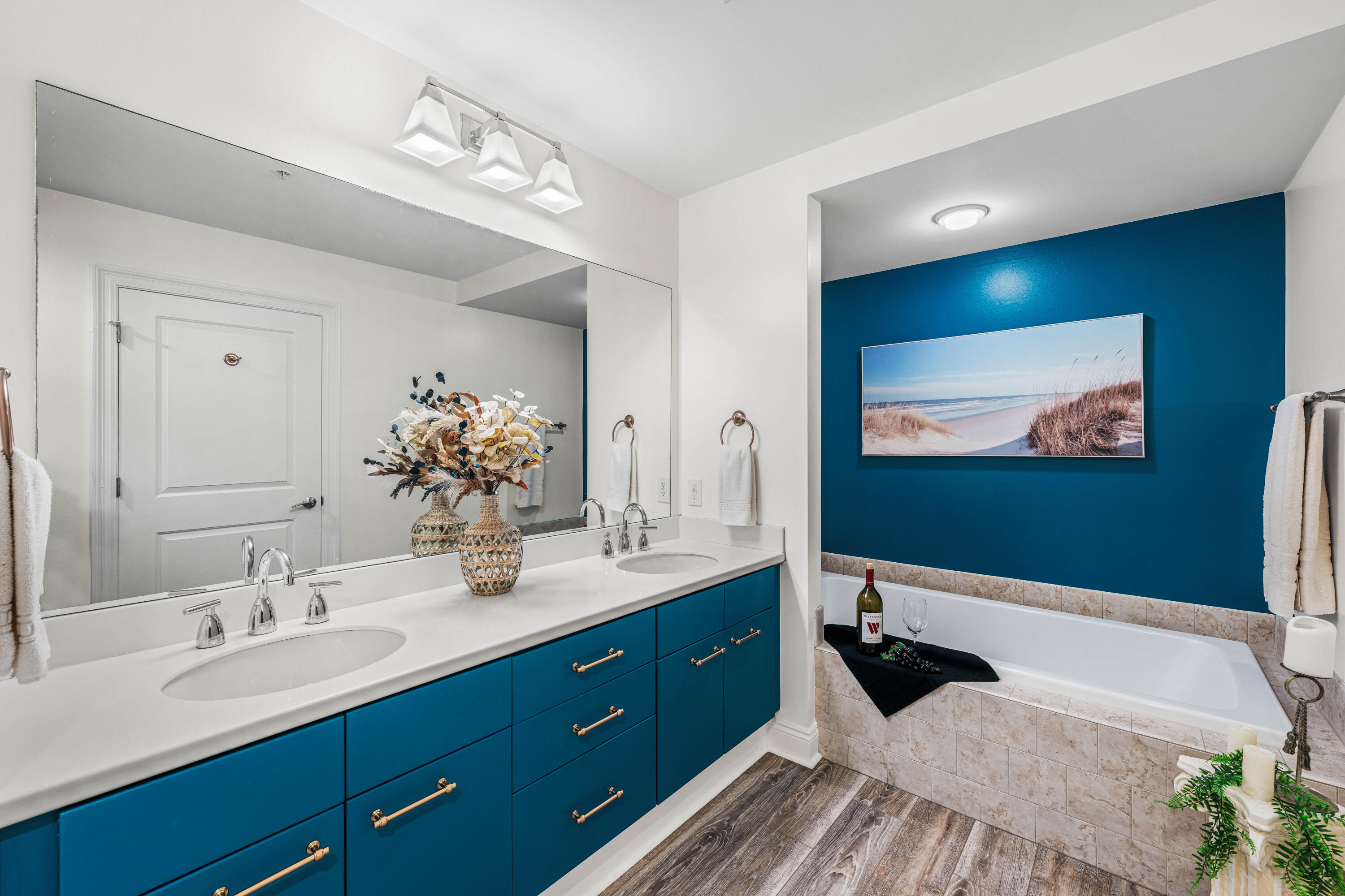 Marina Landing - Residential