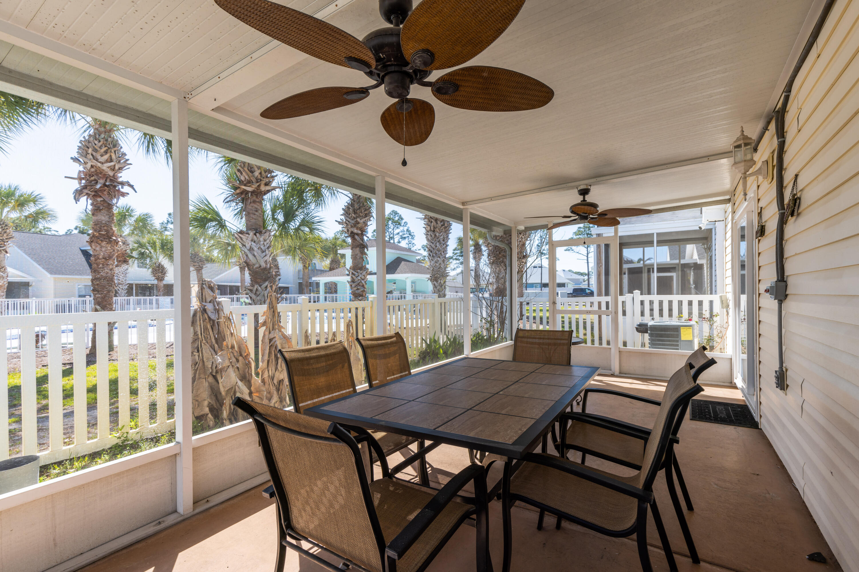Palm Cove - Residential