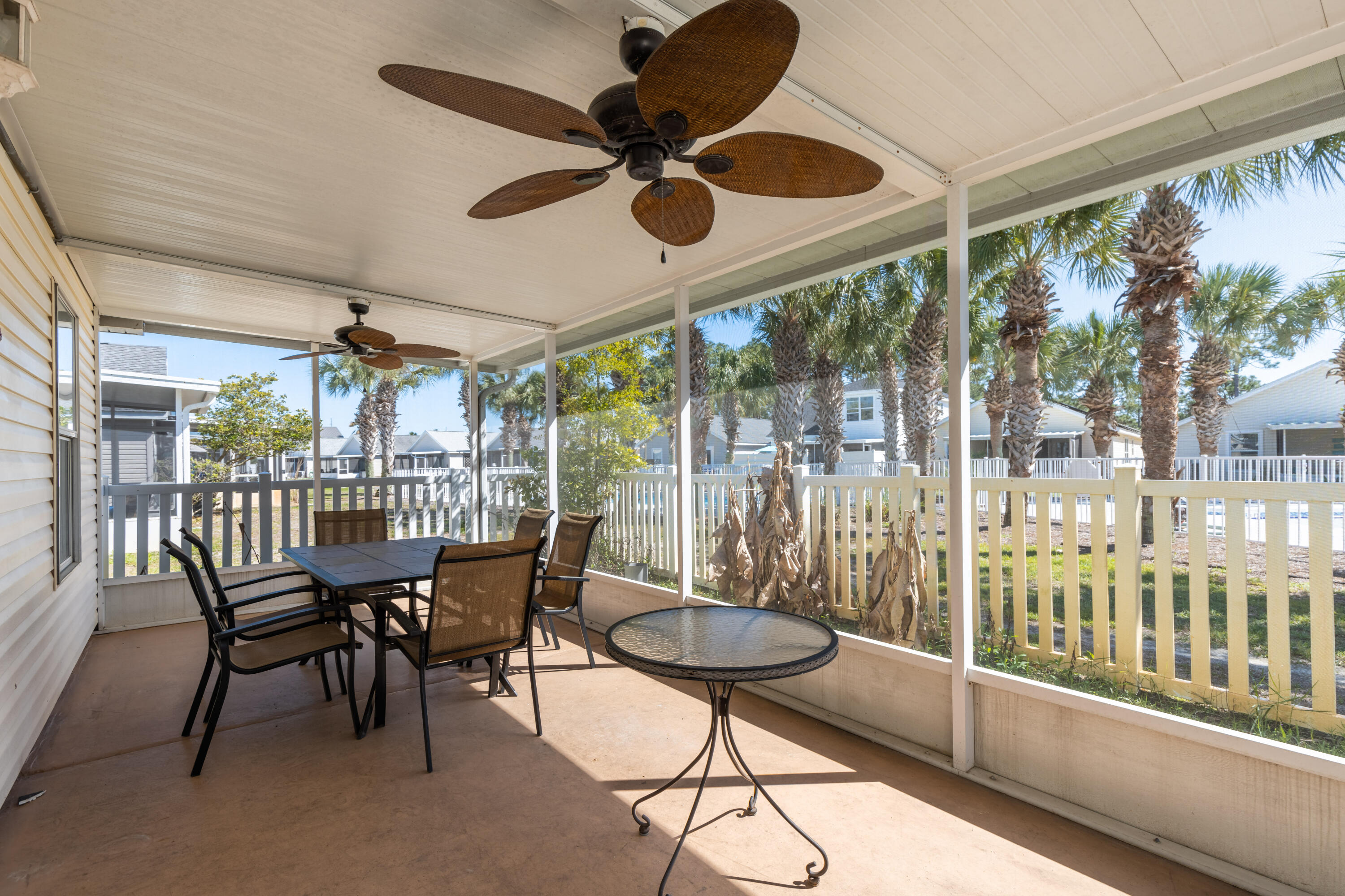 Palm Cove - Residential