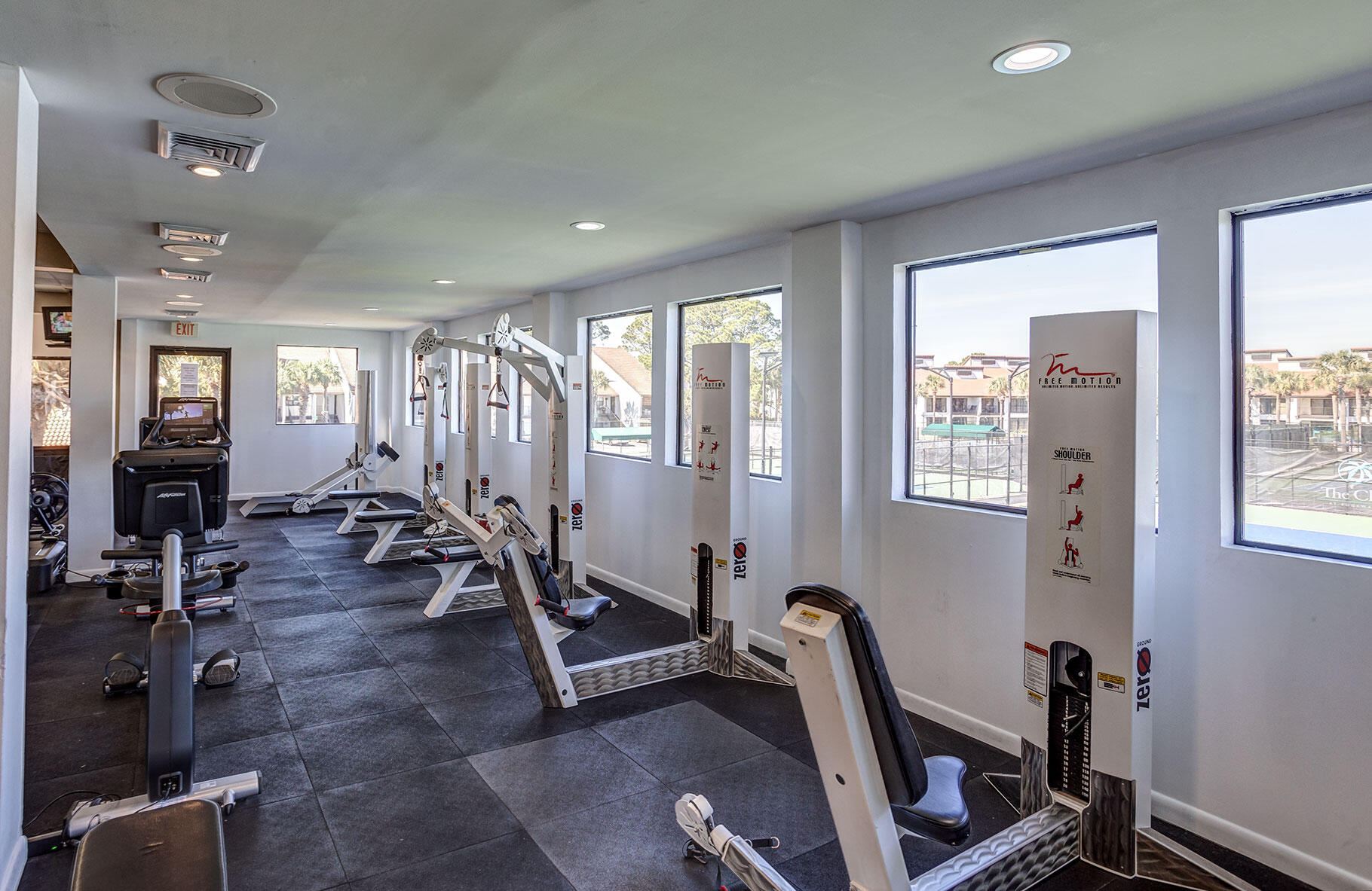 Edgewater Golf Villas IV - Residential